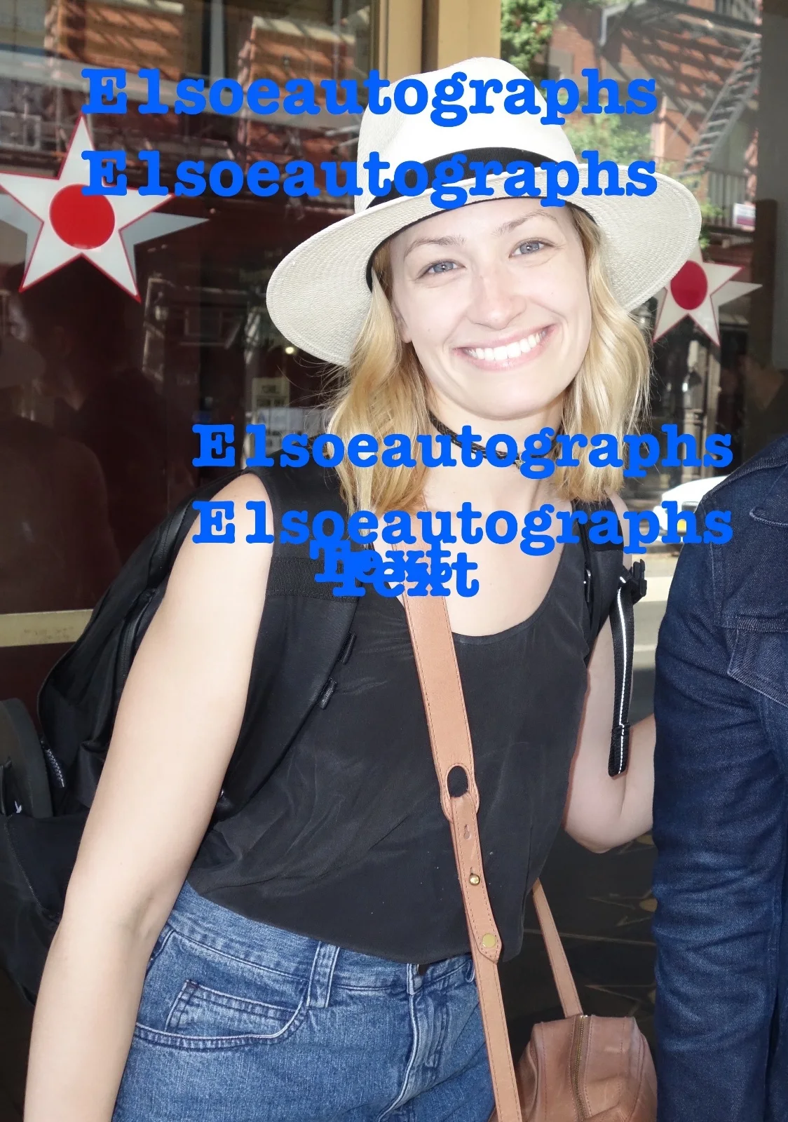 beth behrs — Beth Behrs signed 8x10 photo inn person. PROOF. 2 Broke Girls, изображение 2