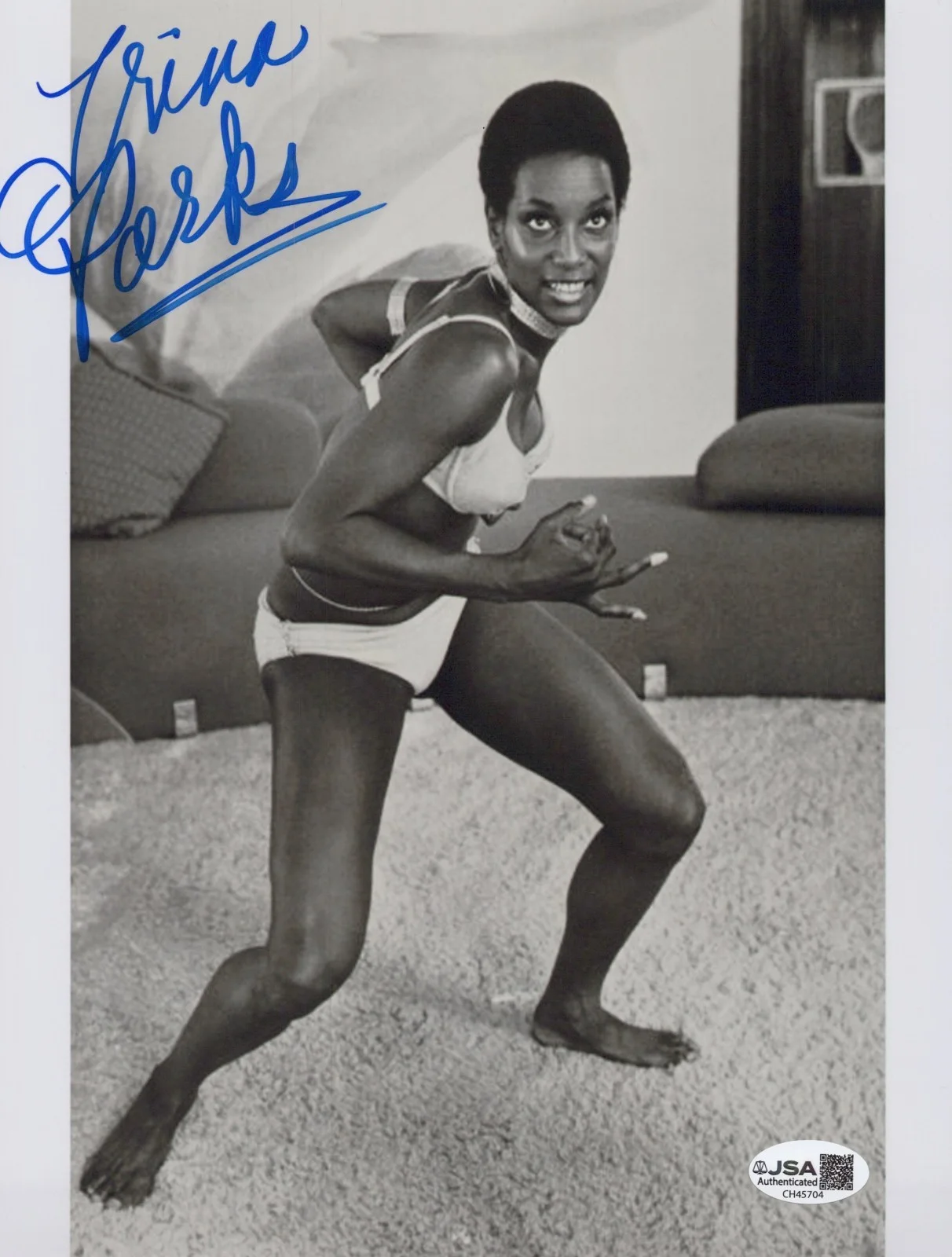 Trina Parks — TRINA PARKS Signed DIAMONDS ARE FOREVER 8x10 Photo BOND 007 Autograph JSA COA