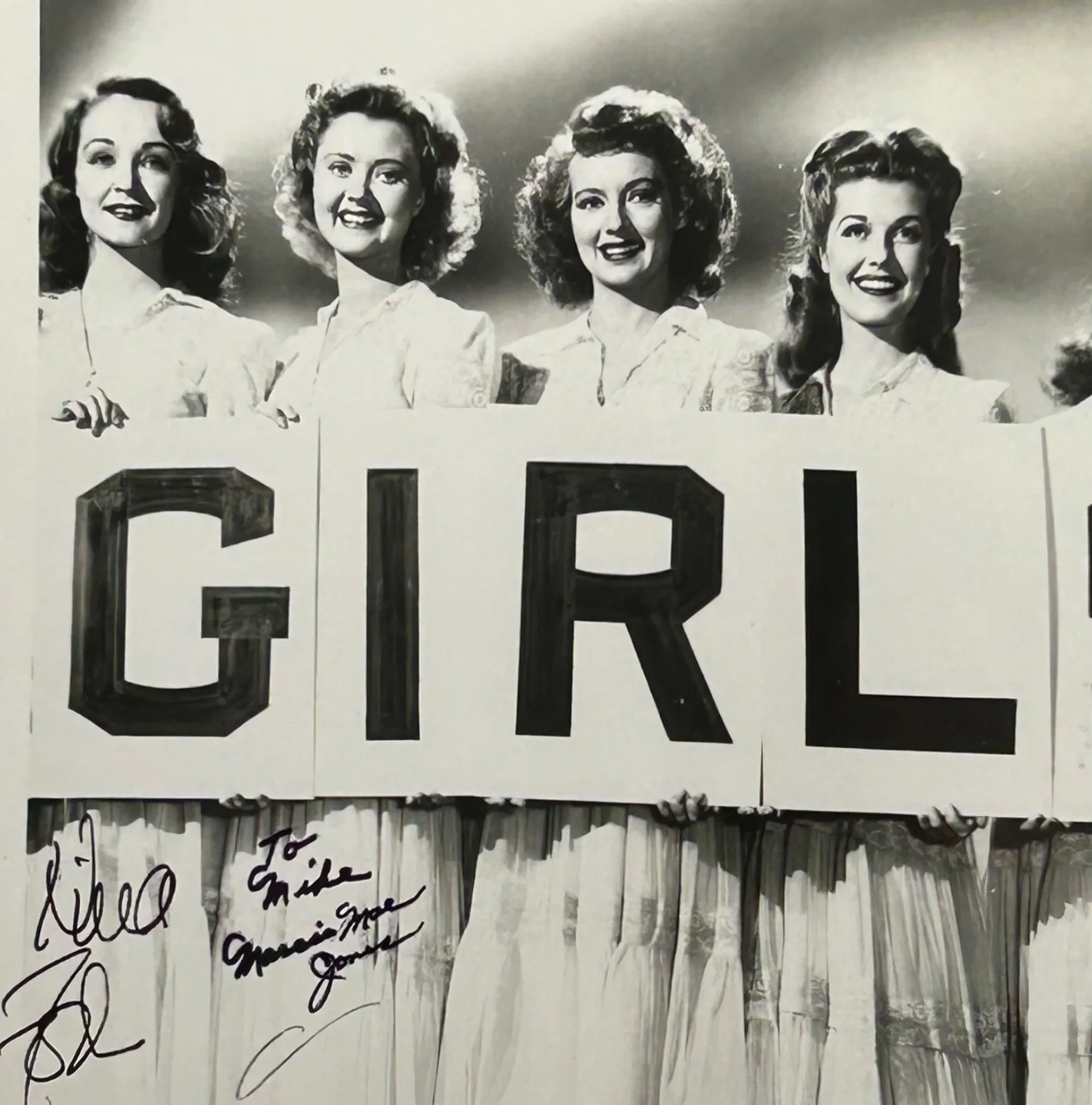 NINE GIRLS—CAST-SIGNED PHOTOs—JINX FALKENBURG•AA Nom NINA FOCH•MARCIA MAE JONES, изображение 4