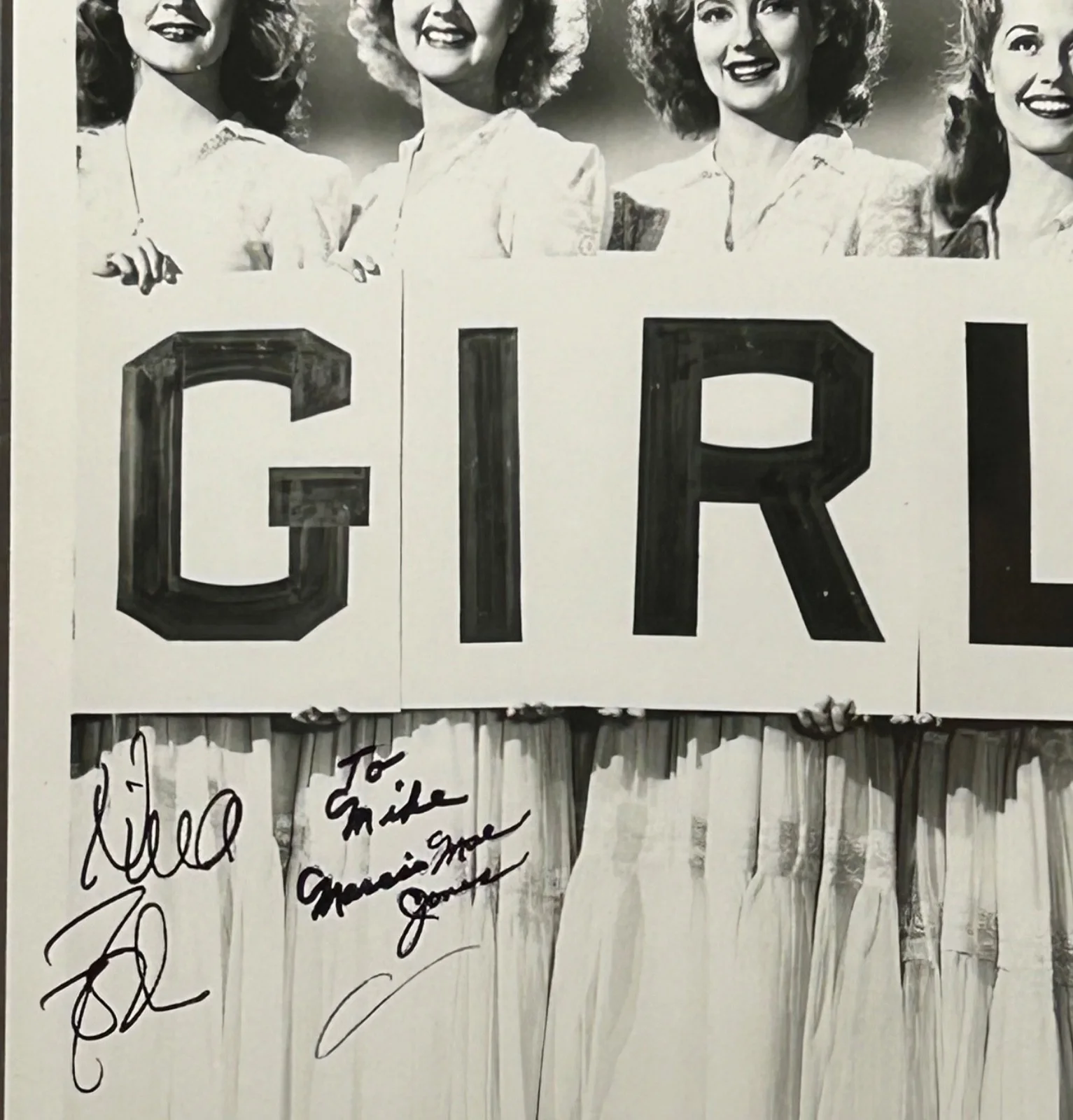 NINE GIRLS—CAST-SIGNED PHOTOs—JINX FALKENBURG•AA Nom NINA FOCH•MARCIA MAE JONES, изображение 5