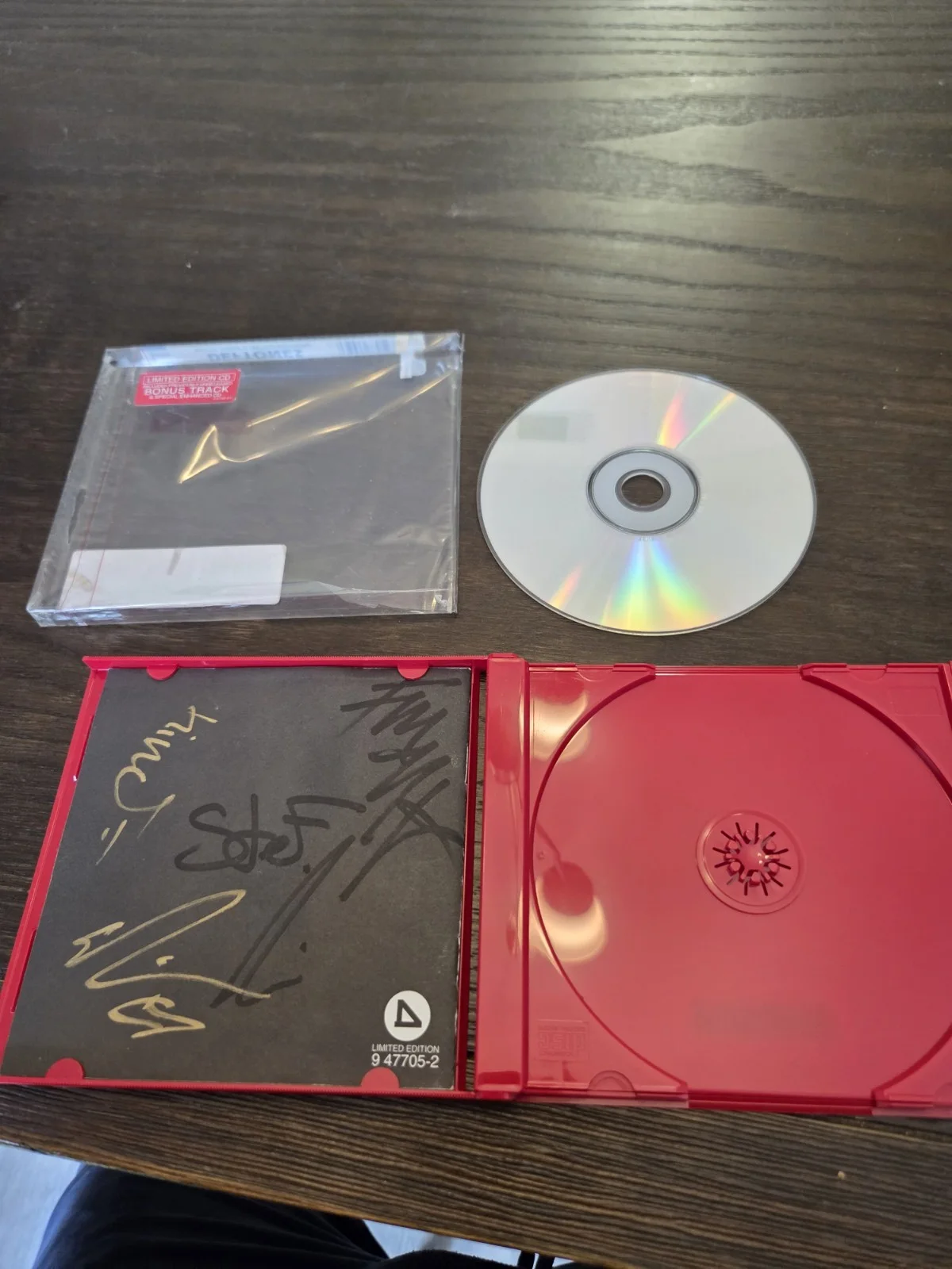 DEFTONES SIGNED White Pony LTD CD Cover AUTOGRAPHED By CHINO,CHI Cheng! +3 RARE, изображение 4