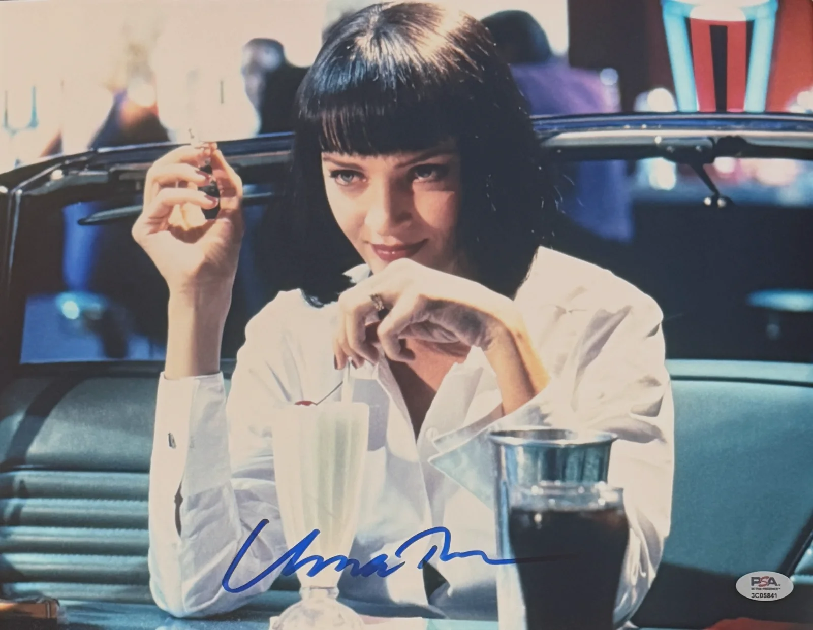 Uma Thurman — Uma Thurman Signed 11x14 Pulp Fiction Photo PSA DNA ITP, image 2