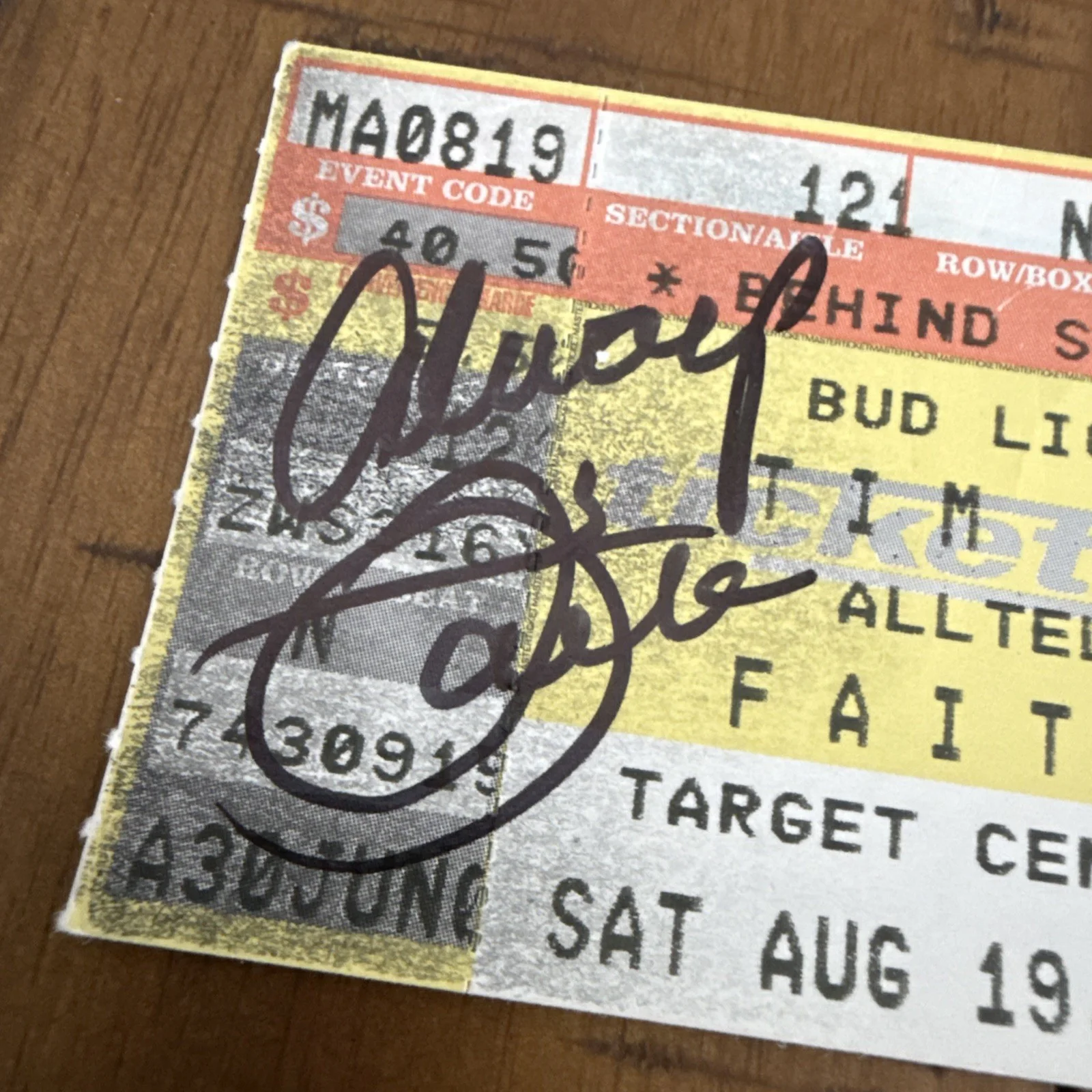 TIM MCGRAW & FAITH HILL Autographed Signed Tickets + Faith's scrunchie Country, изображение 3