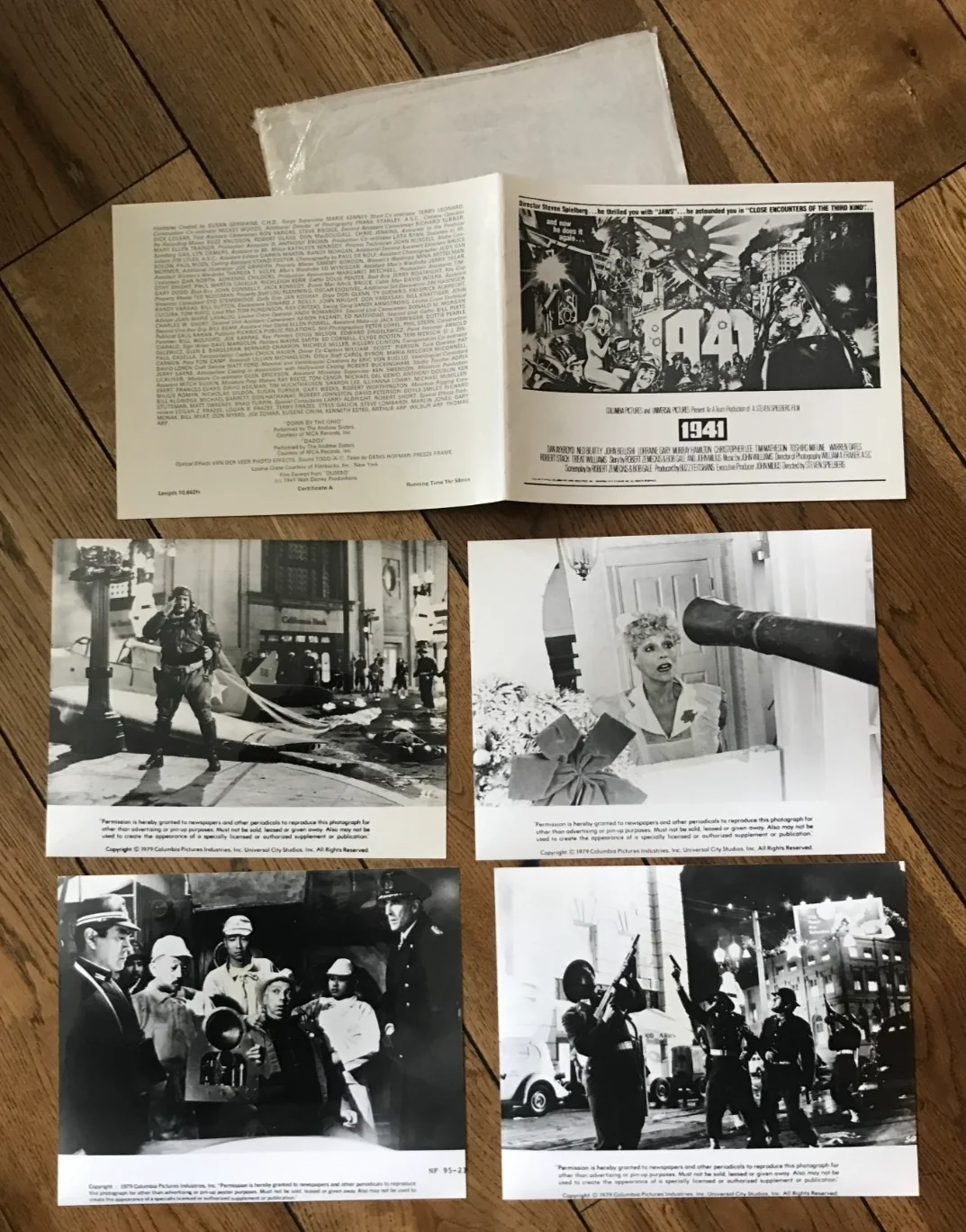 SPIELBERG 1941 VINTAGE 4X FILM LOBBY CARDS PHOTO PACK 1979 Belushi Dan Aykroyd, изображение 2