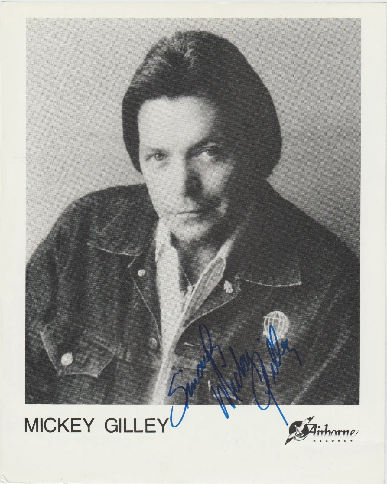 Mickey Gilley — MICKEY GILLEY Signed VINTAGE 8 x 10 Promotional Photo Autograph COA AUTO