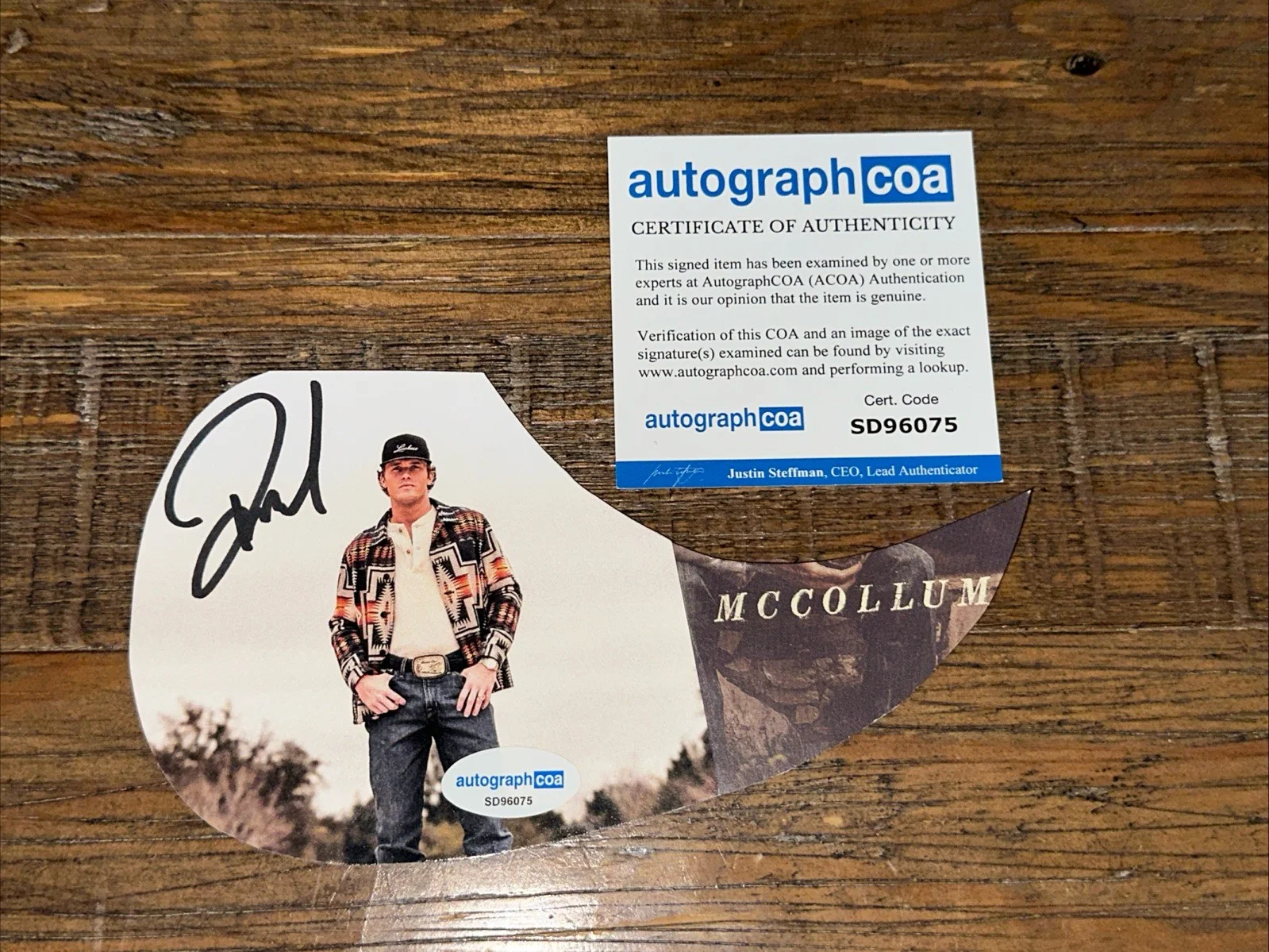 Country Music Star Parker McCollum signed PICKGUARD ACOA CERTAIN, image 2