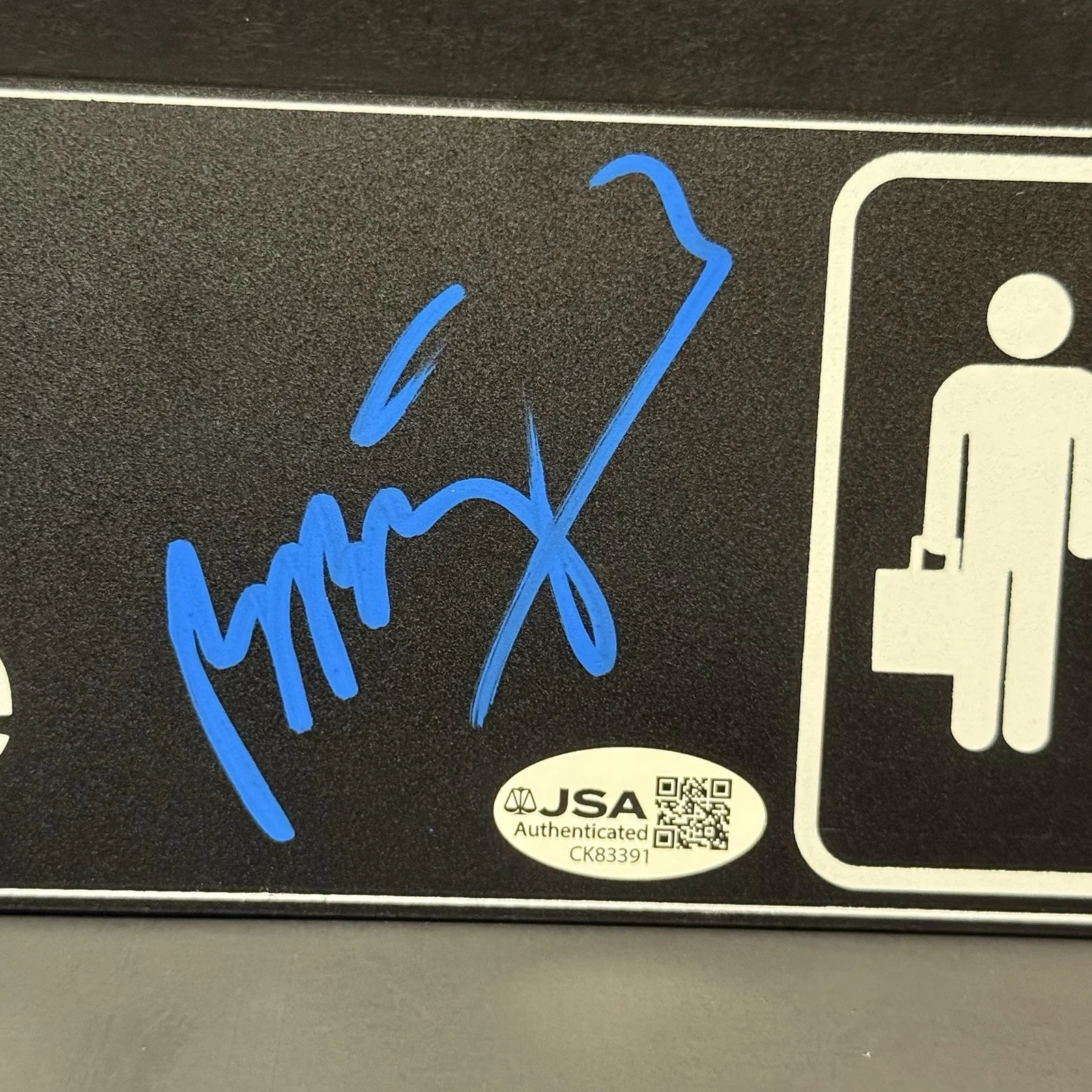 Brian Baumgartner — Brian Baumgartner Signed The Office Kevin Malone Autographed Sign JSA COA, image 2