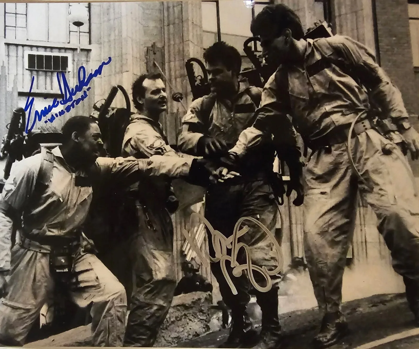 Dan Aykroyd & Ernie Hudson — Ghostbusters Dan Aykroyd Ernie Hudson SIGNED 8x10 Photo 1984 Autograph Ray Egon