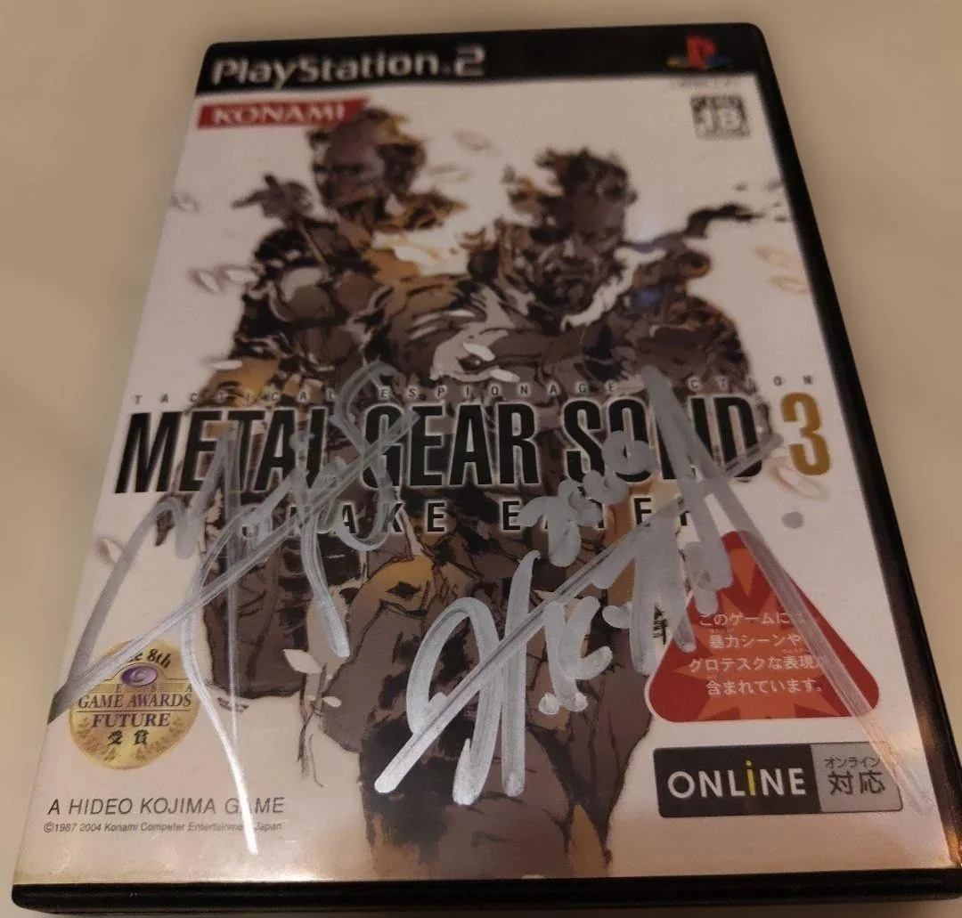 Hideo Kojima, Yoji Shinkawa — Metal Gear Solid 3 PS2 Hand Signed Hideo Kojima & Yoji Shinkawa MGS3 Authentic, изображение 2