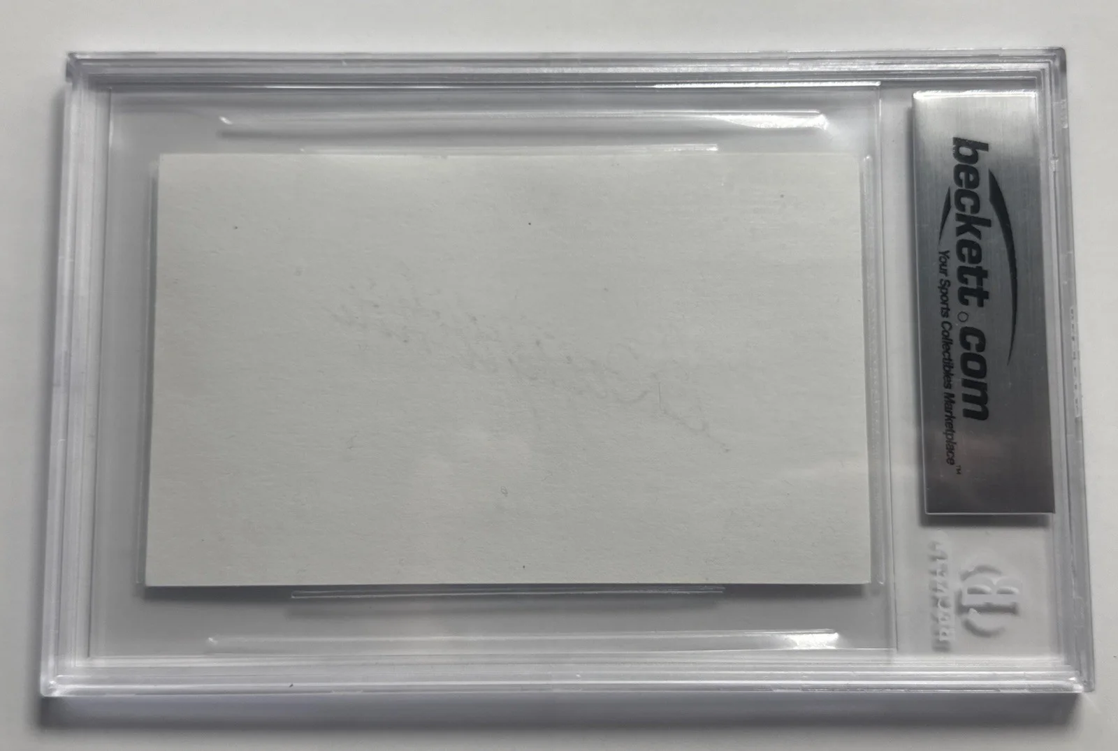 Betty White — BETTY WHITE Signed Auto Autographed Index Card BAS Slabbed Encapsulated, image 2