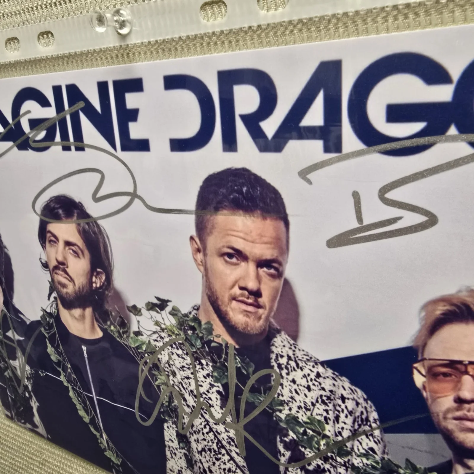 ORIGINAL FULL-BAND AUTOGRAPHS IMAGINE DRAGONS W/ COA 12X9IN 🎶PHOTO, изображение 3