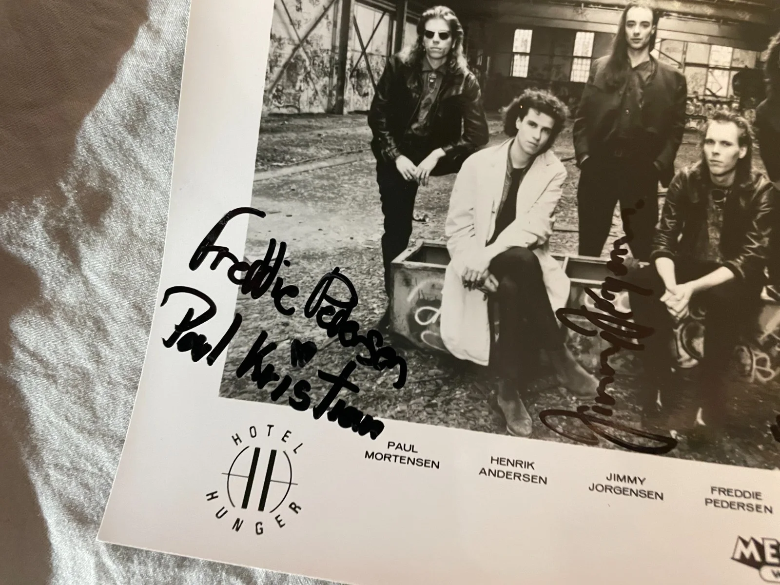 Hotel Hunger Megaforce Band Signed Photo Autographed by 5 1980's Vintage, image 2