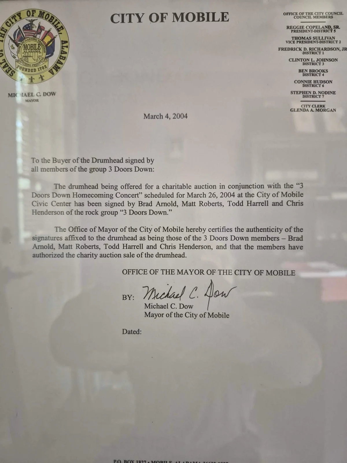 3 Doors Down Signed Drumhead City of Mobile Mayor's Certificate Authentic, image 2