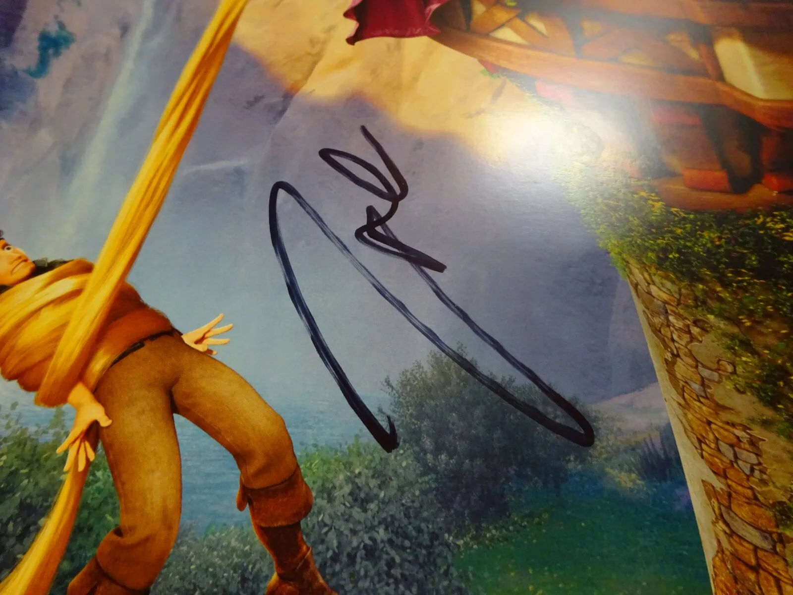 Zachary Levi — Signed Zachary Levi Autographed 11"x17" Tangled Photo Beckett BAS COA, изображение 4