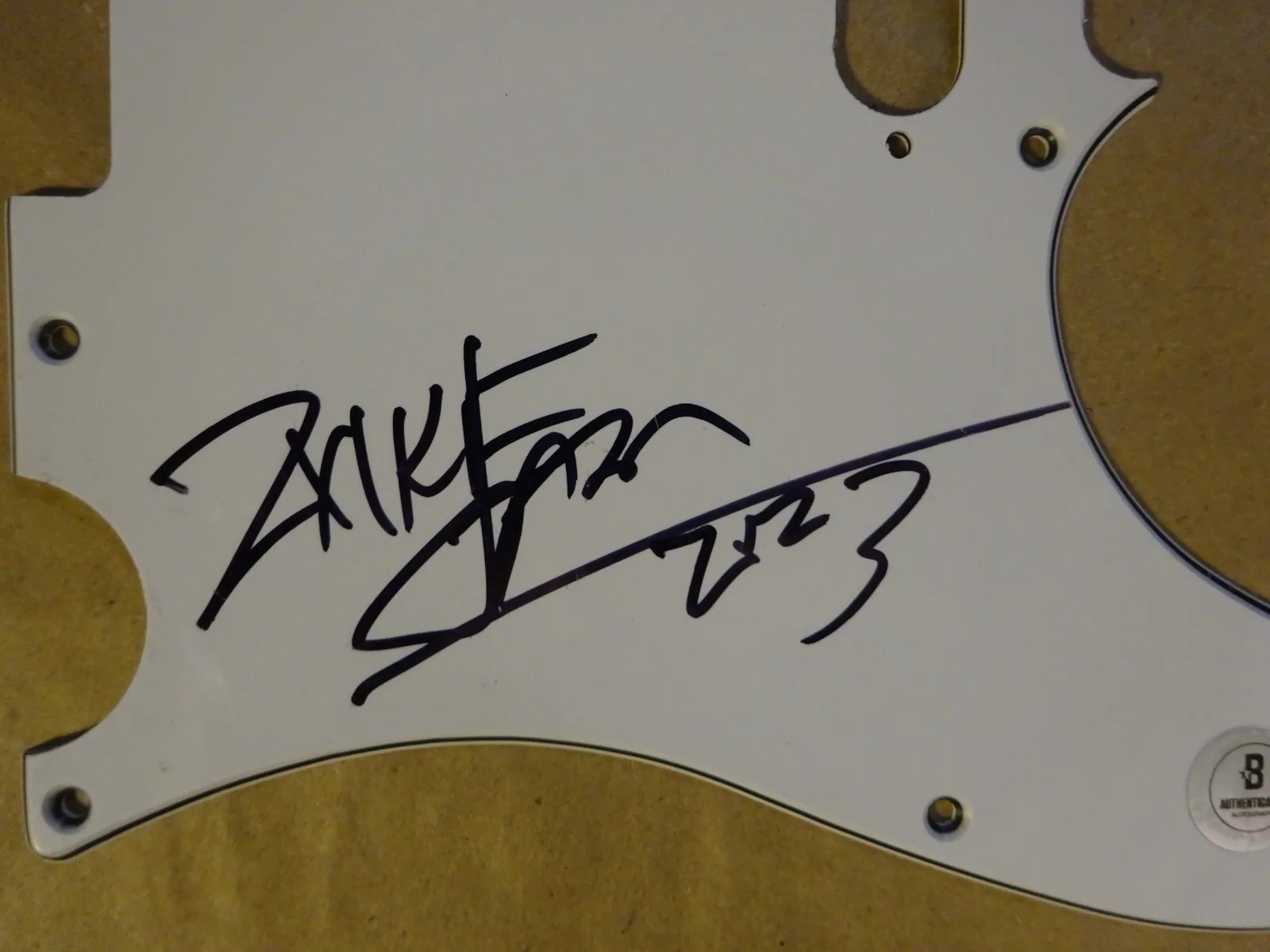 Signed Jason Newsted Autographed Metallica Guitar Pick Guard Beckett BAS COA, image 3