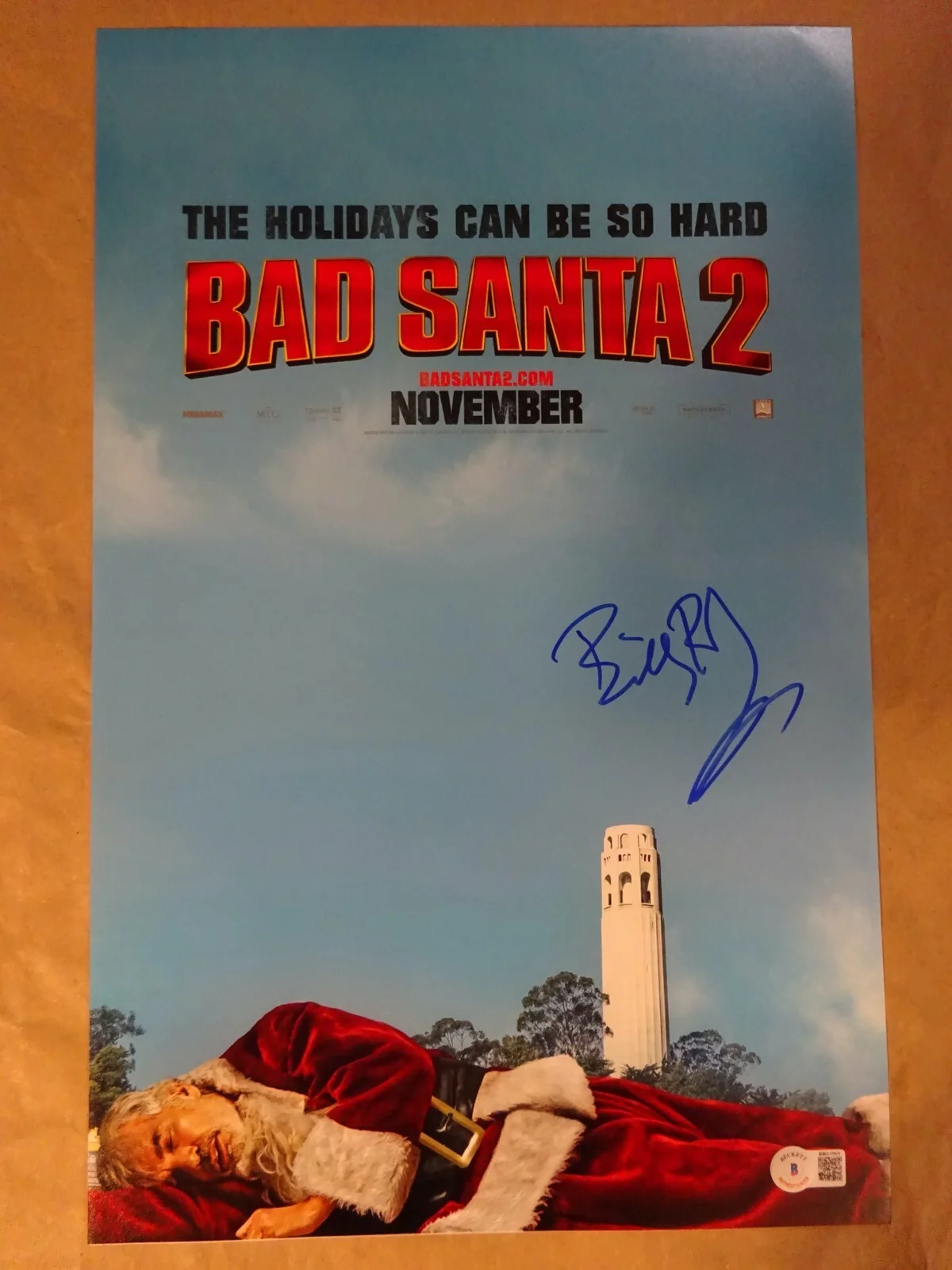 Billy Bob Thornton — Signed Billy Bob Thornton Autographed 11"x17" Bad Santa 2 Photo Beckett BAS COA, изображение 2