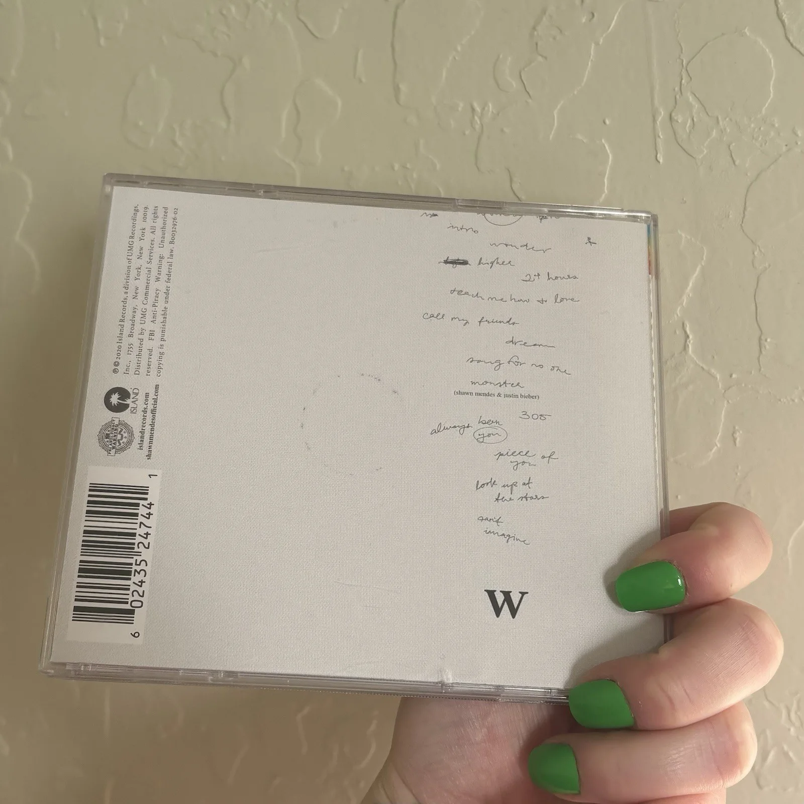SHAWN MENDES WONDER CD & Booklet SIGNED, image 2