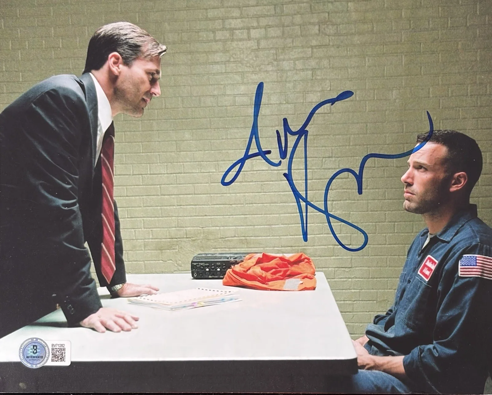 Jon Hamm — Jon Hamm The Town Signed 8x10 Photo Beckett BAS COA Autograph