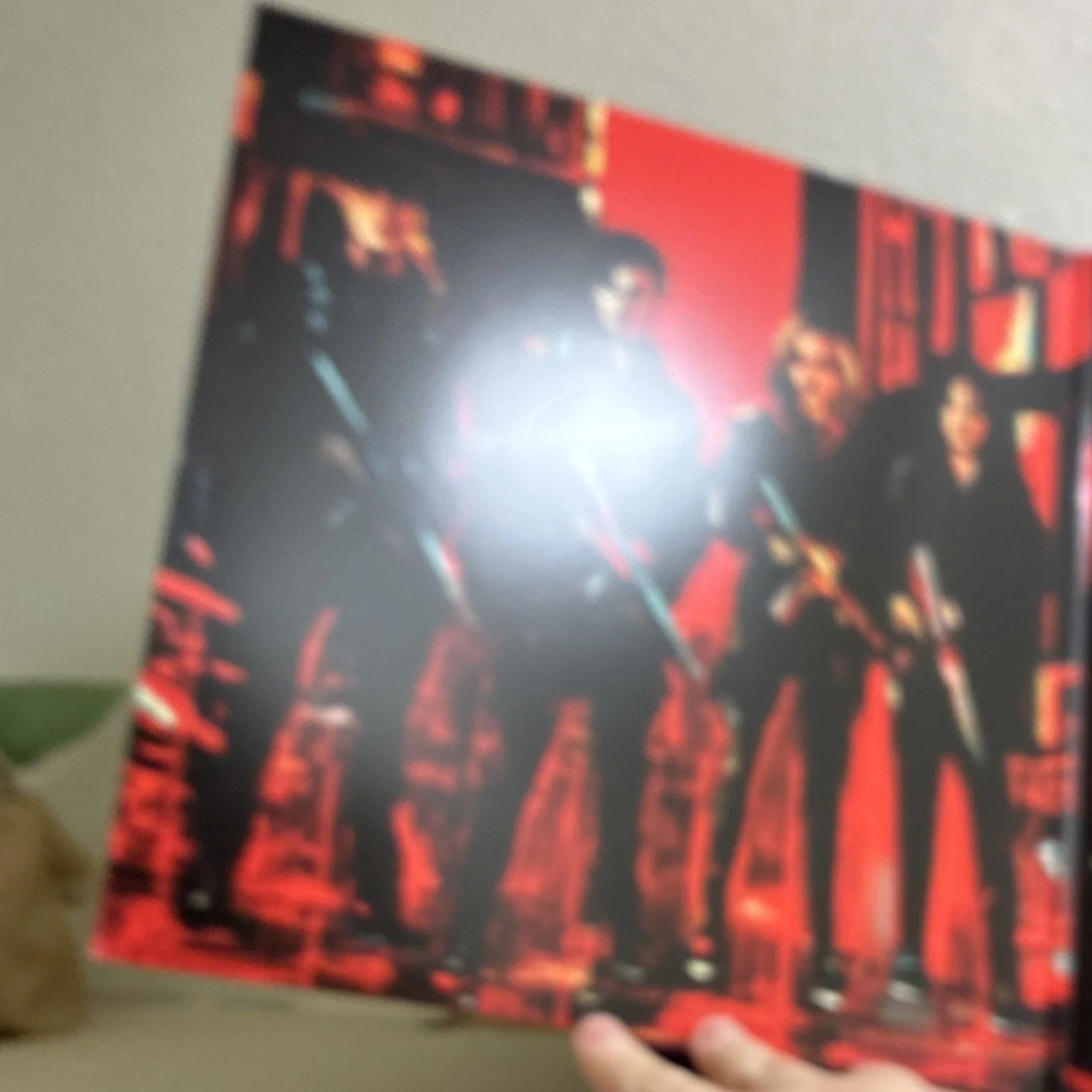 TX2 End Of Us Autographed Red Splatter Vinyl Record Original, изображение 2