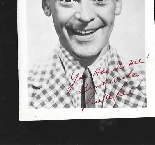 original hand signed Pinky Lee Autograph on 5 x 7 photo, image 2
