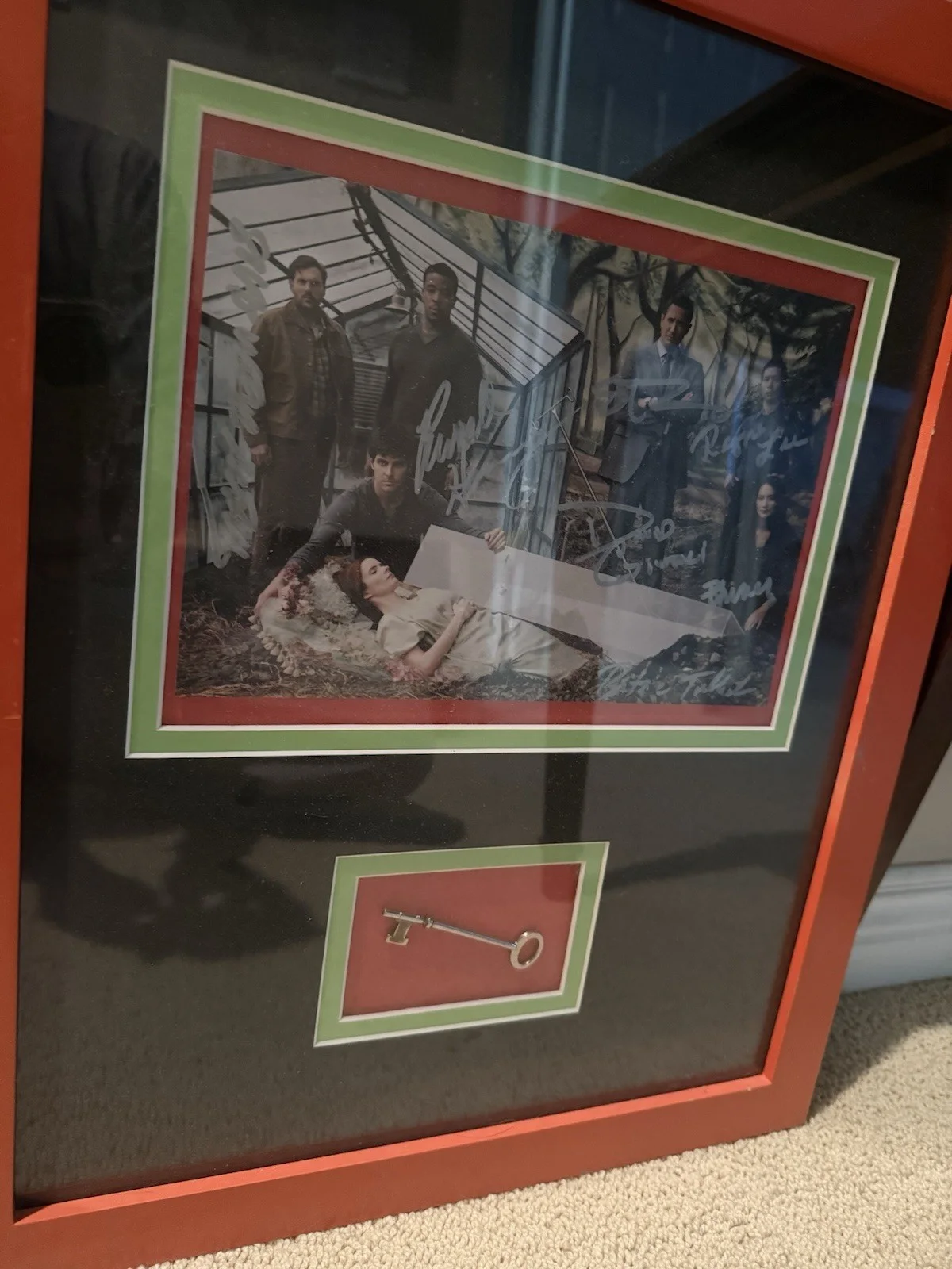 Cast Signed Photo Plus OOAK Prop Key from NBCs Grimm In Custom Red Frame, image 2