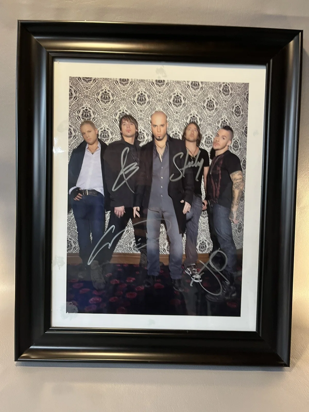Autographed Photo Daughtry Band Multi Signed, image 3