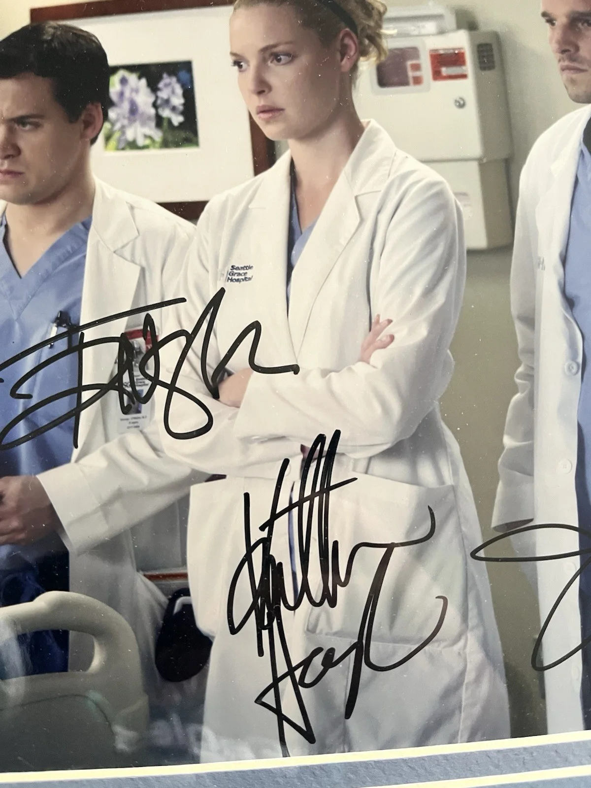 Grey’s Anatomy MAGIC Signed Photo Display (Pompeo, Oh, Heigl, Chambers, Knight), изображение 4