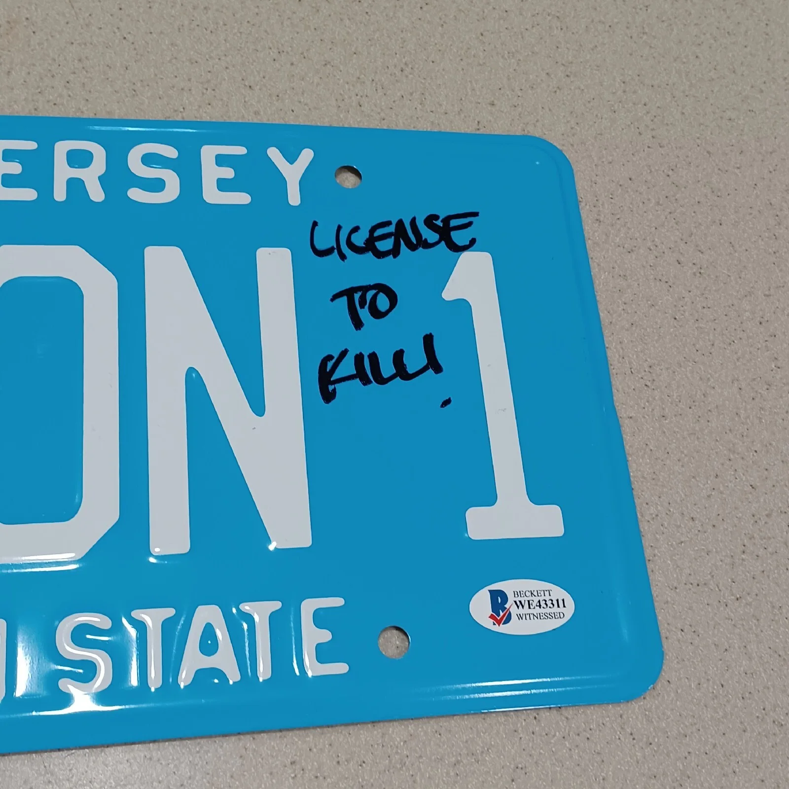 Ari Lehman — Ari Lehman Friday The 13th Signed License Plate Inscribed License To Kill BAS, изображение 3