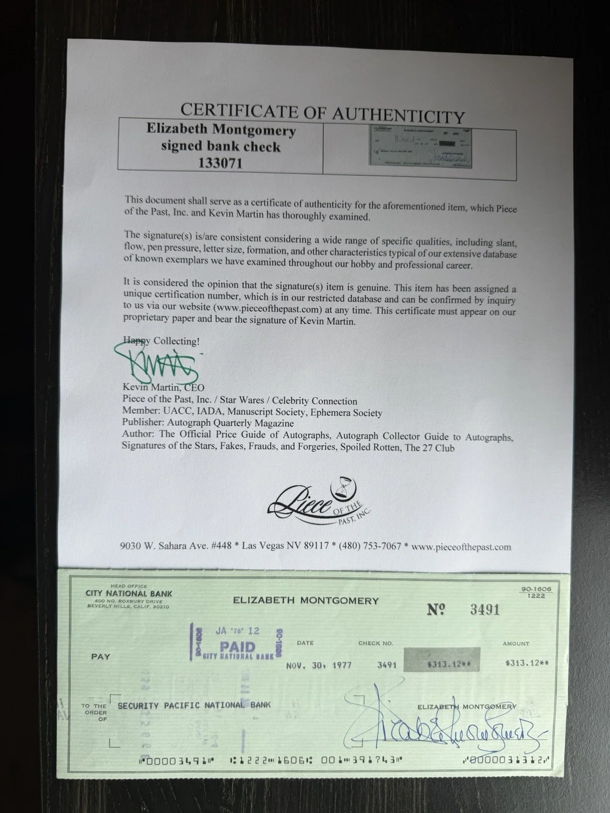 Elizabeth Montgomery — Elizabeth Montgomery Actress Signed Personal Check 1977 comes with COA, image 3