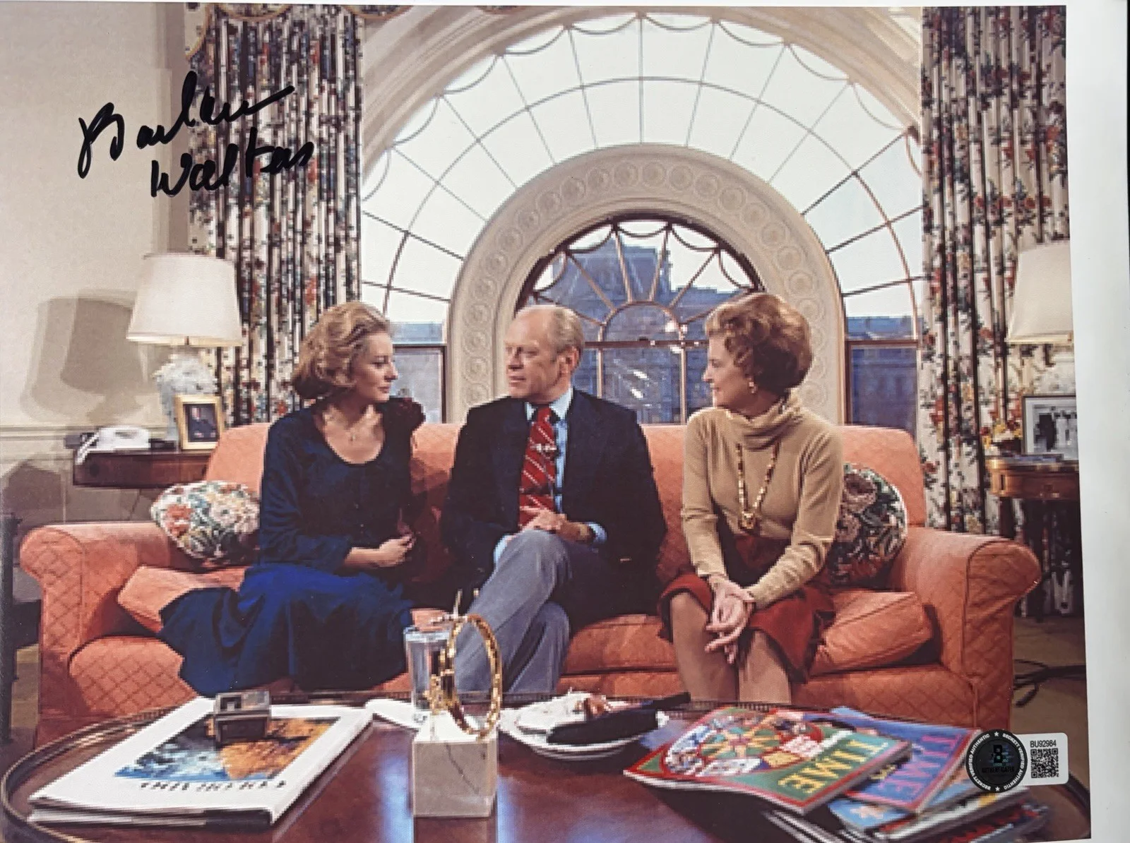 Barbara Walters — BARBARA WALTERS SIGNED 8x10 PHOTO BECKETT BAS COA AUTOGRAPH THE VIEW