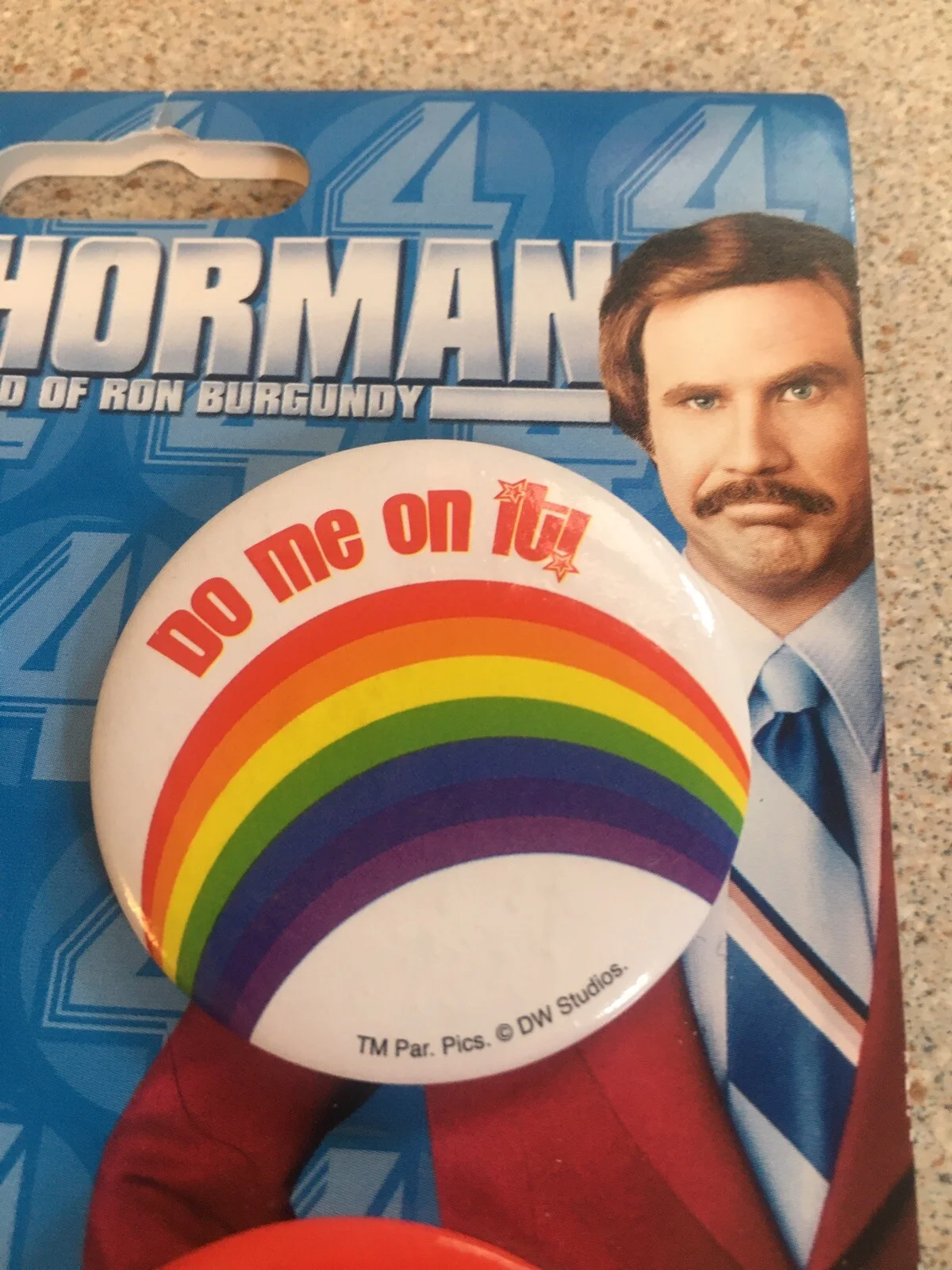ANCHORMAN 2013 RON BURGUNDY 4x BADGES / BUTTON SET - BRAND NEW, изображение 2