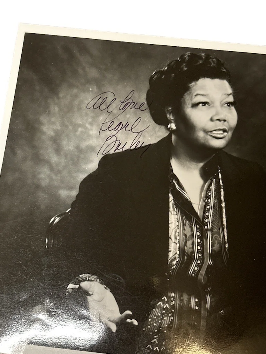 Pearl Bailey Signed Autograph 8x10 Vintage Photo Singer/Songwriter/Broadway Star, изображение 2