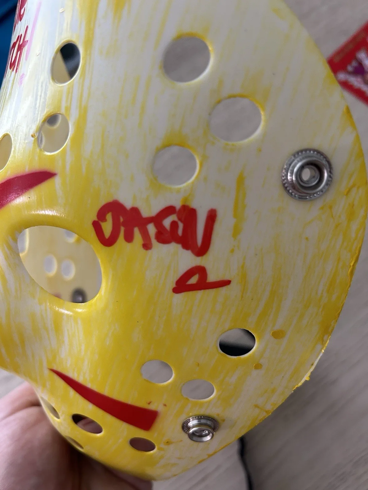 Ari Lehman — Ari Lehman Friday The 13th Autographed with 2 Inscriptions Mask Beckett Holo, image 3
