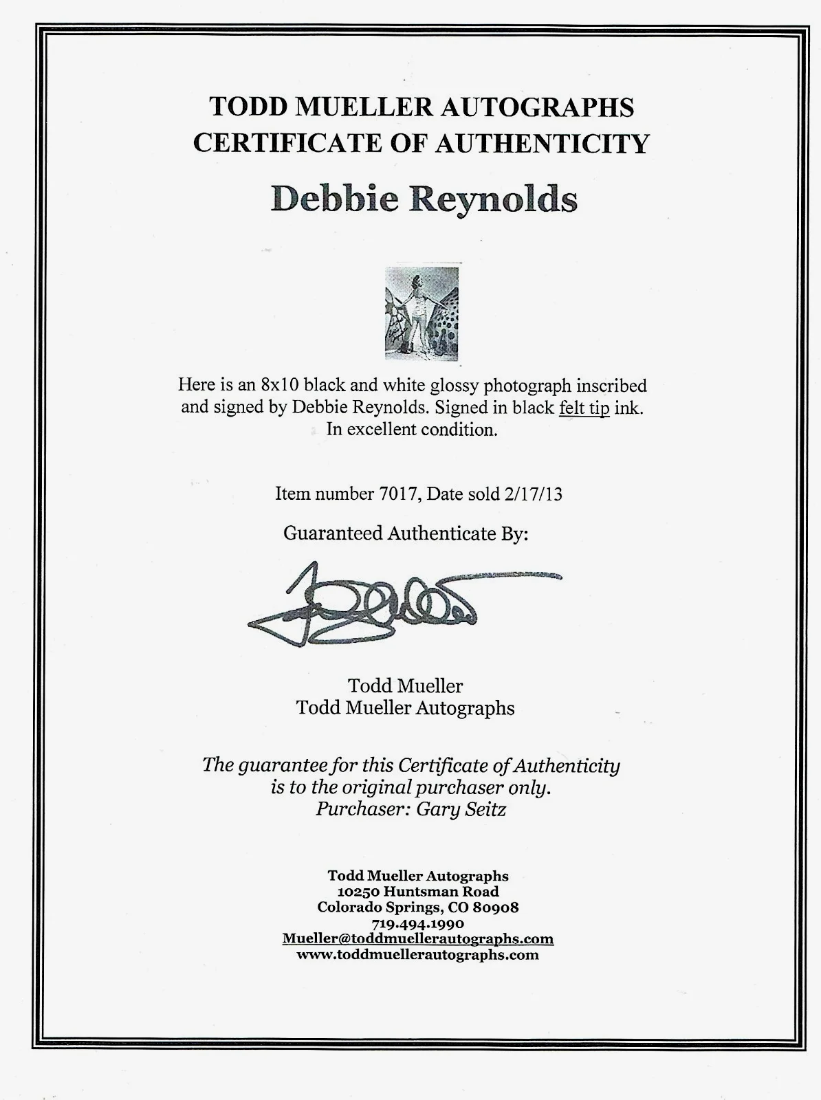DEBBIE REYNOLDS — DEBBIE REYNOLDS HAND SIGNED BLACK WHITE PHOTO 8x10 "UNSINKABLE MOLLY BROWN" COA, image 3