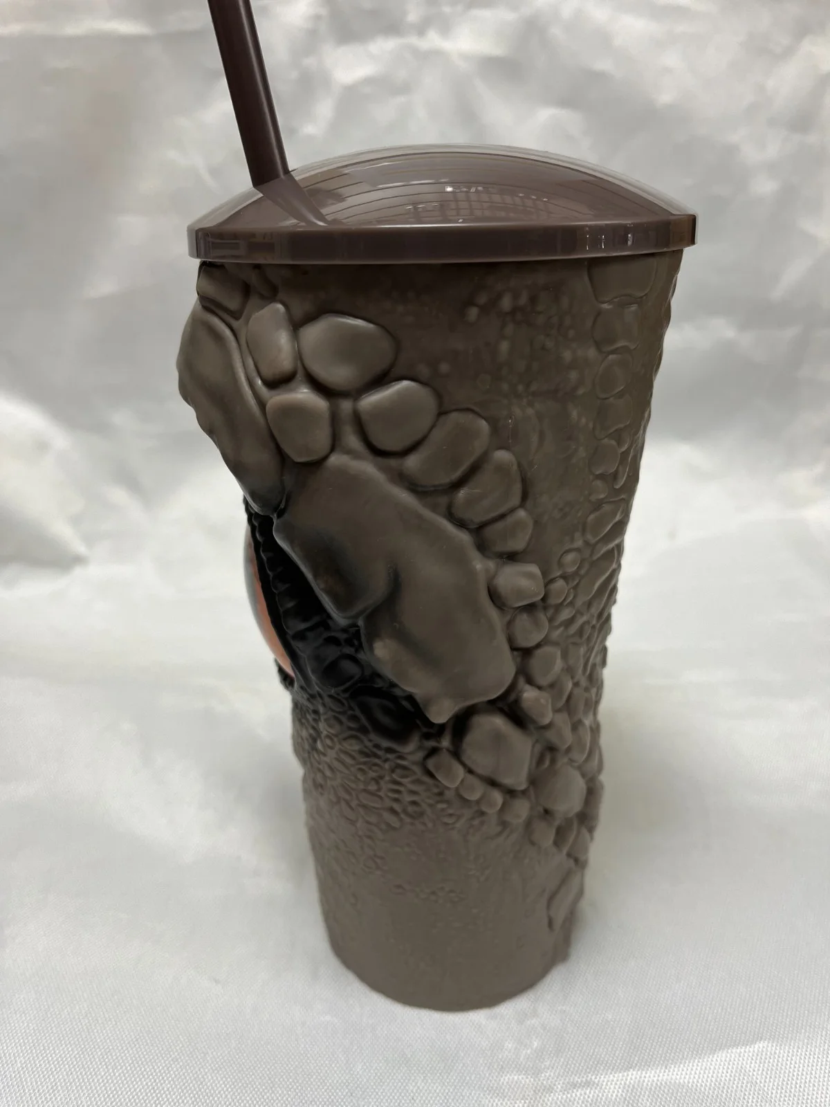 Vue Cinema Jurassic World Raptor Claw Cup Grippr Dinosaur 3D Tumbler Limited Ed., изображение 3