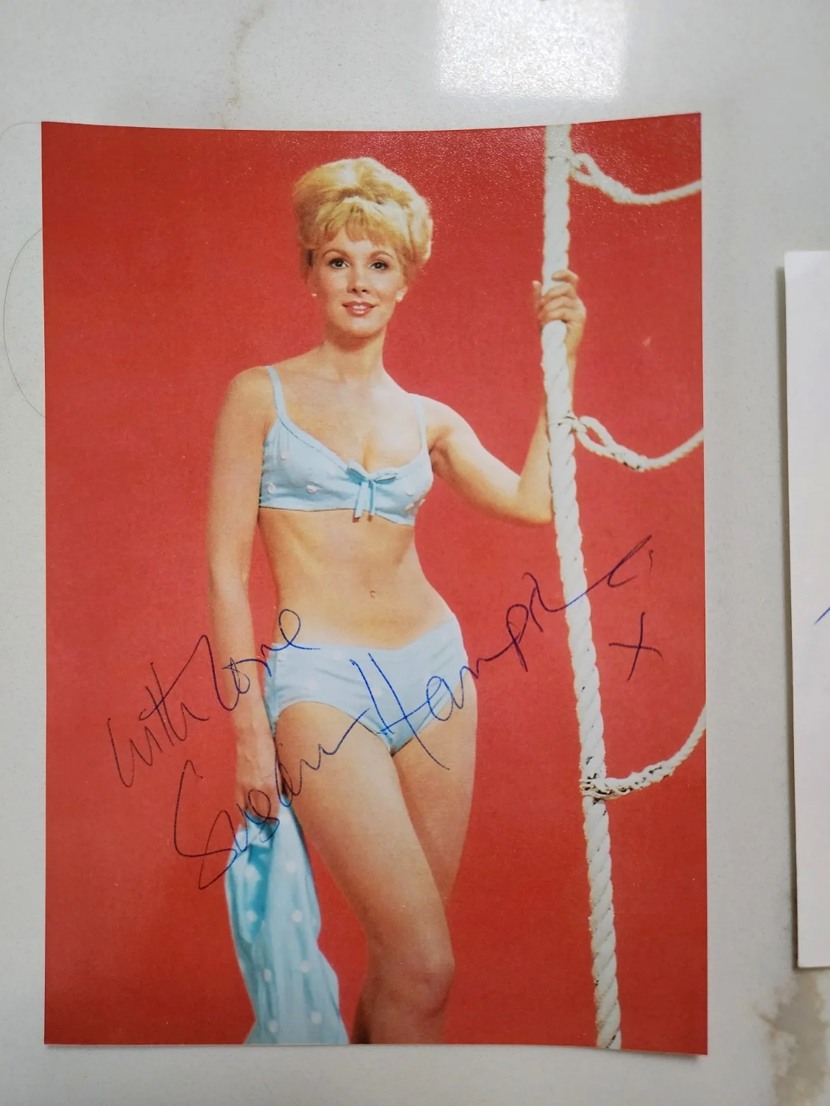 2- Autographs By Susan Hampshire With Love Photo 5 X 7" & Card 31/2" X 5 1/2", изображение 2