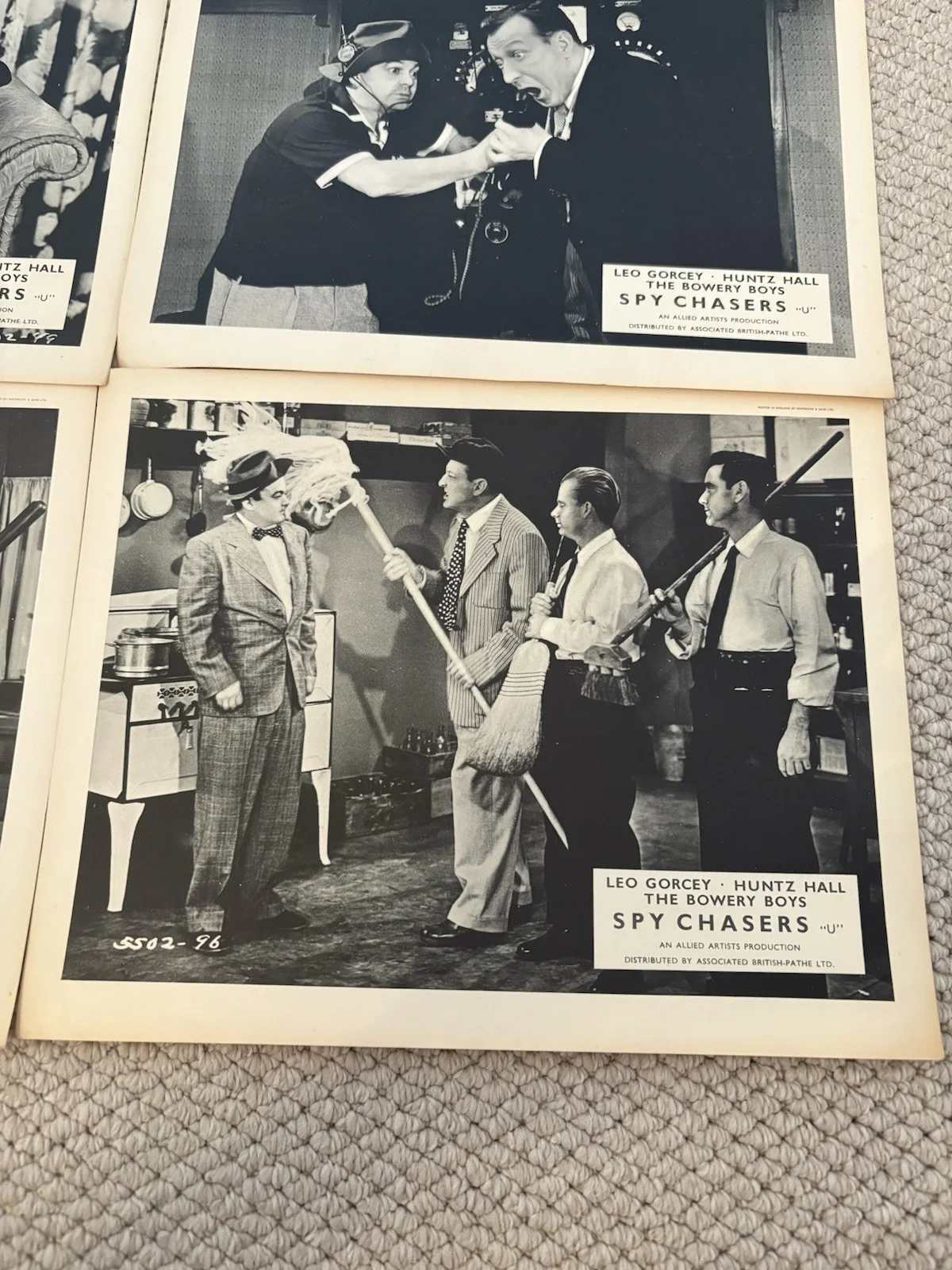x8 Original UK 1955 B&W Spy Chasers Lobby Cards Leo Gorcey The Bowery Boys Huntz, image 2