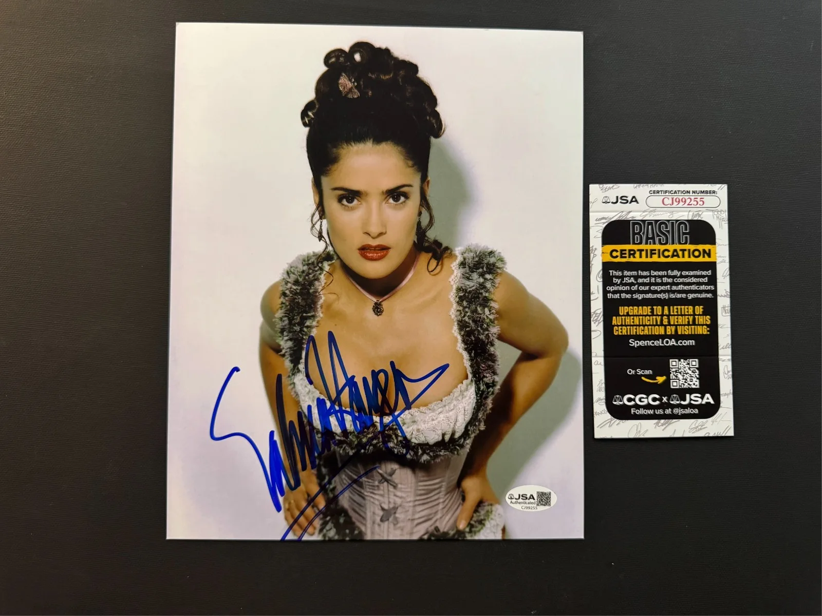 Salma Hayek — Salma Hayek Rare! autographed signed young sexy 8x10 photo JSA Spence coa