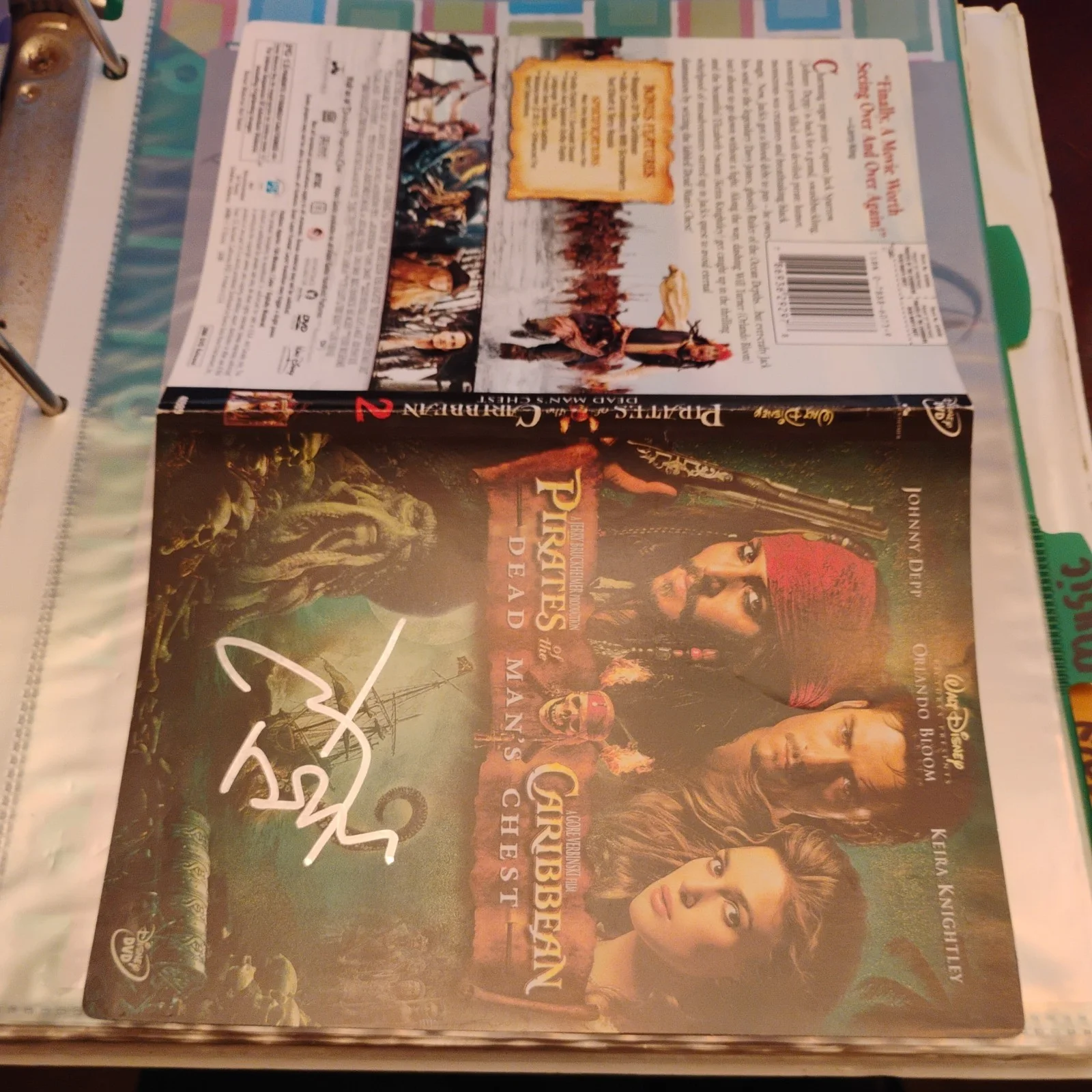 Orlando Bloom Signed Pirates Of The Caribbean dead man's chest DVD cover, изображение 2