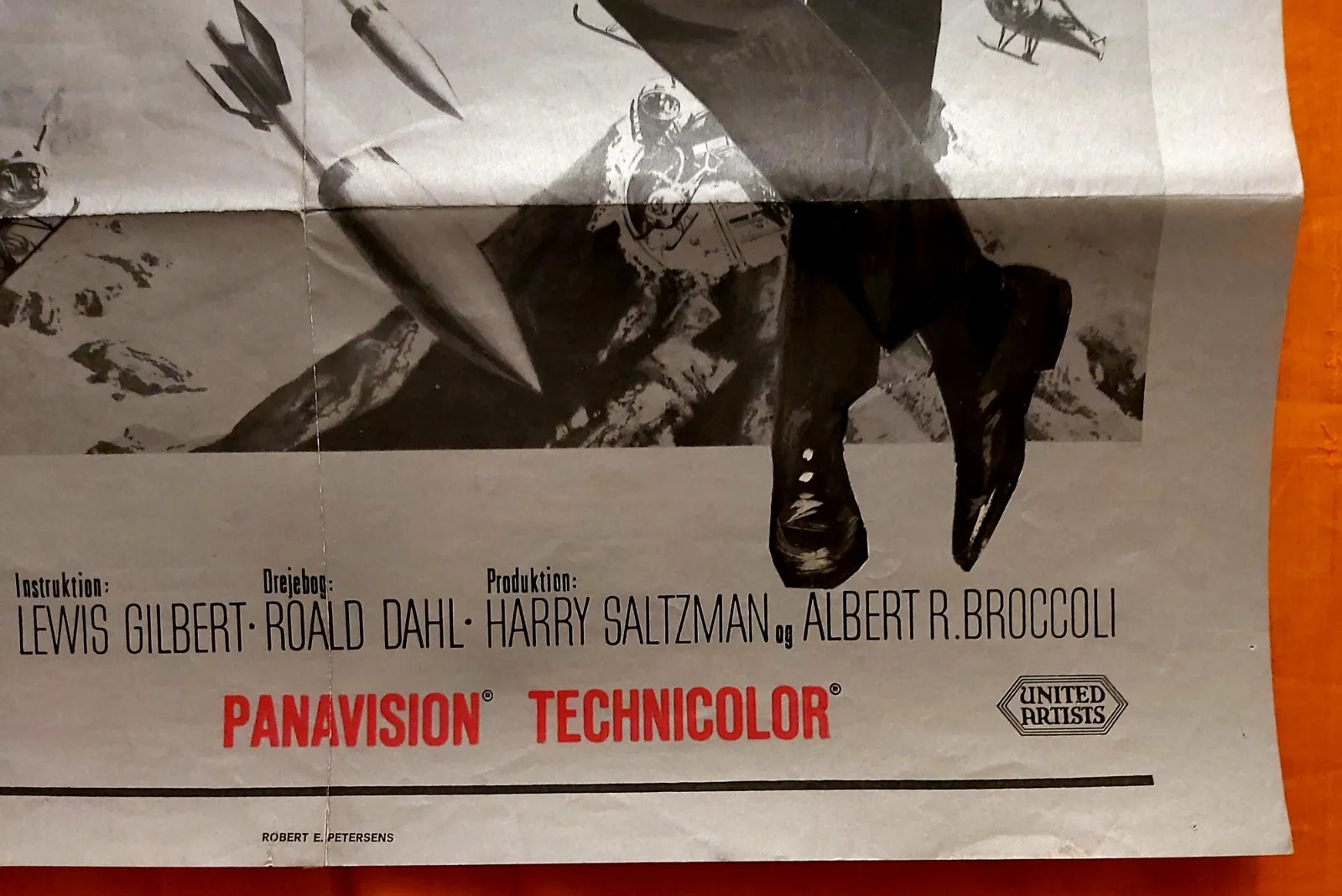 YOLT JAMES BOND 1967 ORIGINAL DANISH POSTER 33 X 24 ", изображение 2
