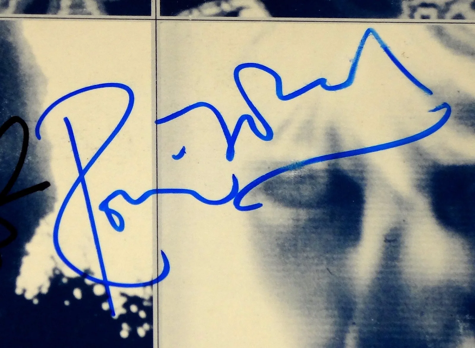 THE ROLLING STONES HAND SIGNED AUTOGRAPHED EMOTIONAL VINYL RESCUE ALBUM W/ PROOF, изображение 3