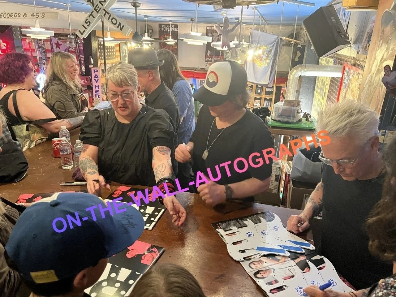THE ROCKFORDS HAND SIGNED AUTOGRAPHED SELF TITLED VINYL ALBUM BY ALL 5! W/PROOF!, image 3