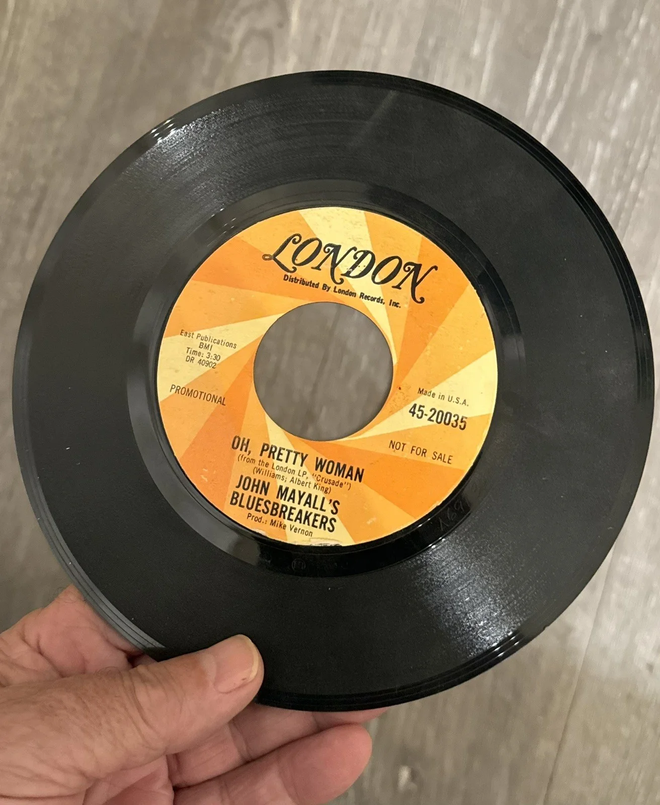 John Mayall Rare Signed 45 Record, image 3