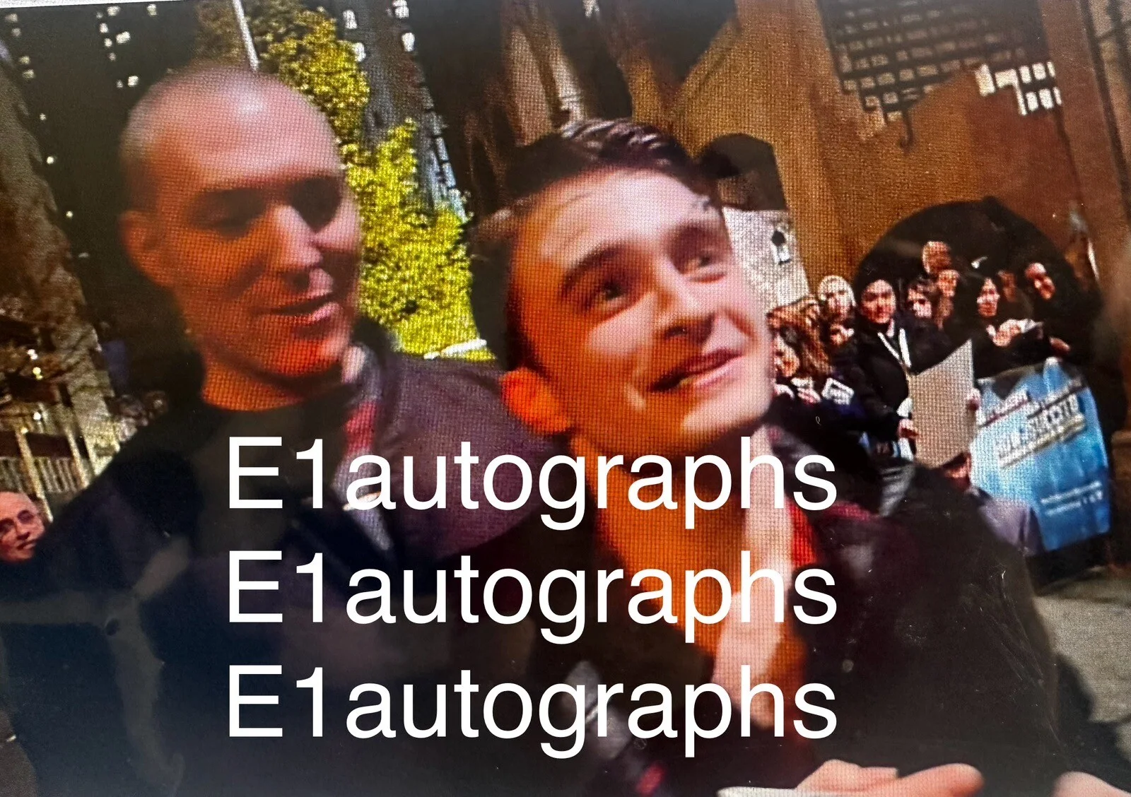 Daniel Radcliffe — Daniel Radcliffe signed Harry Potter 8x10 photo In Person. Authentic. Proof, изображение 2