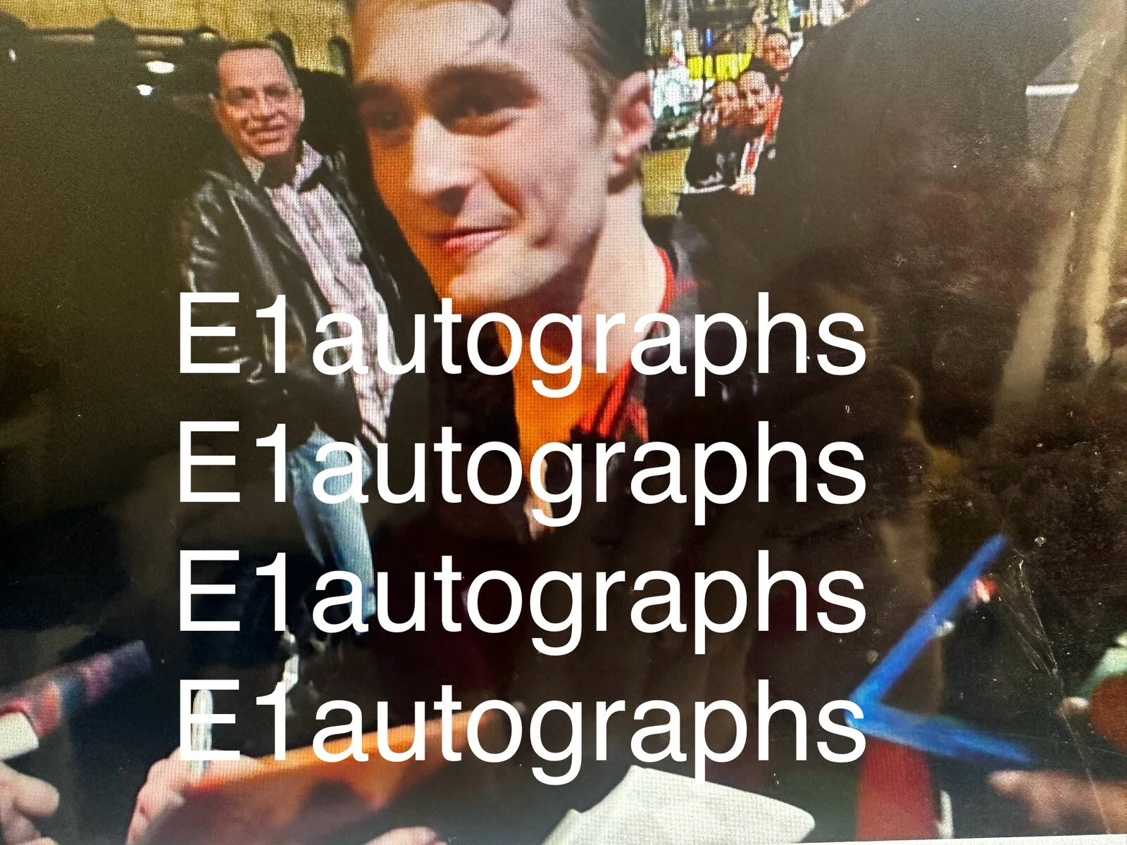 Daniel Radcliffe — Daniel Radcliffe signed Harry Potter 8x10 photo In Person. Authentic. Proof, изображение 3