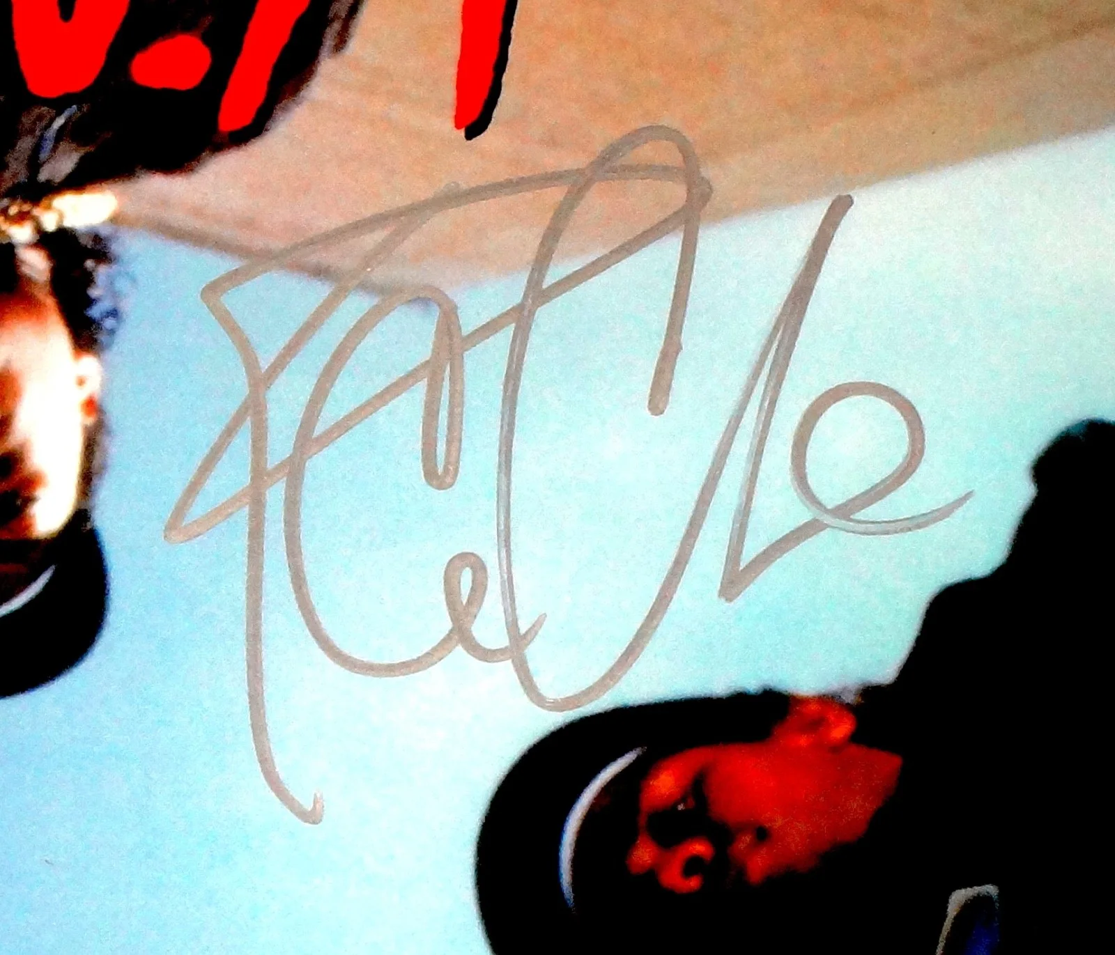 NWA HAND SIGNED AUTOGRAPHED STRAIGHT OUTTA COMPTON ALBUM! W/ EXACT PROOF +C.O.A., изображение 2