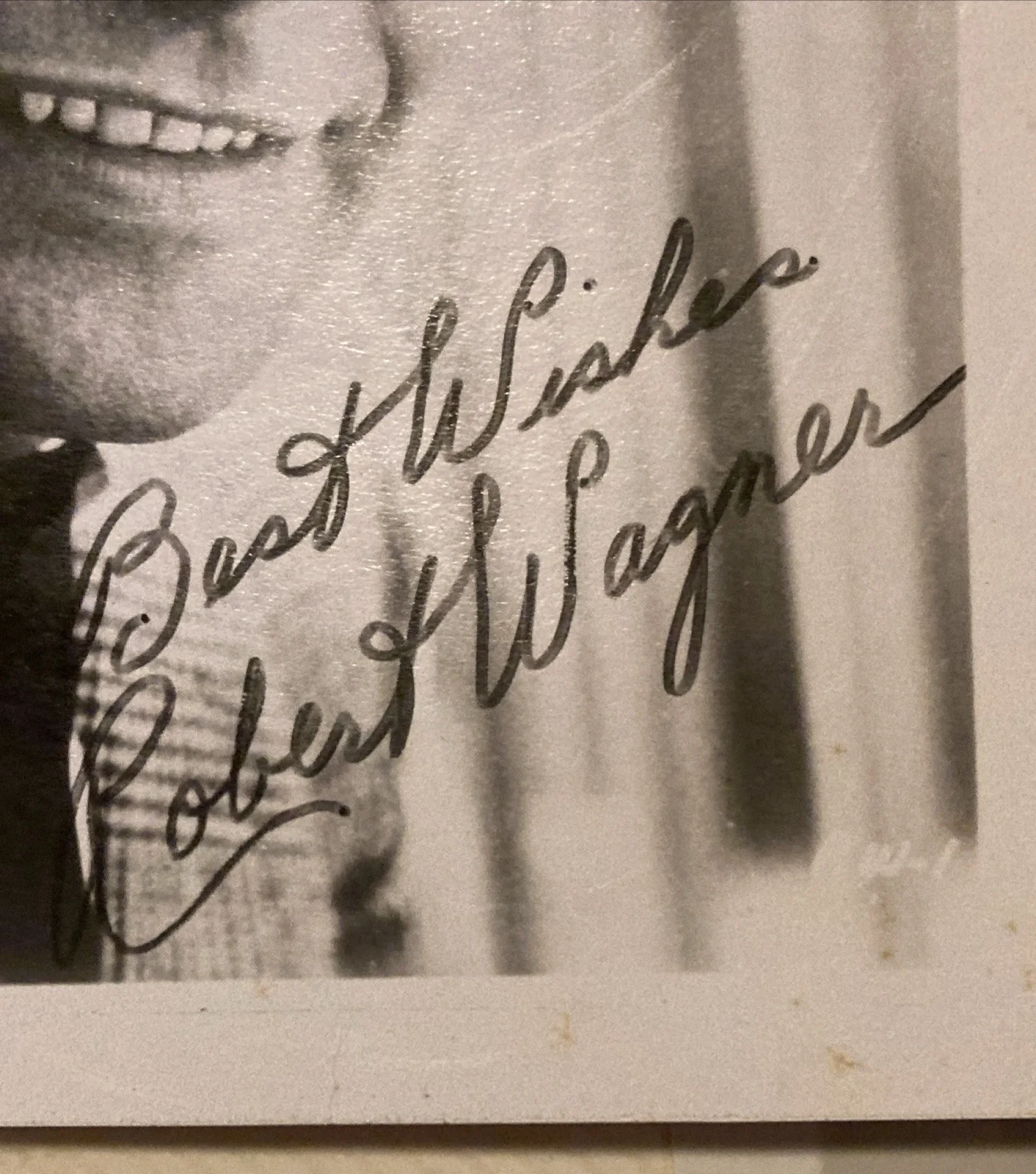 Robert Wagner — Robert Wagner Autographed Photo 4x5 Early 70’s, image 3