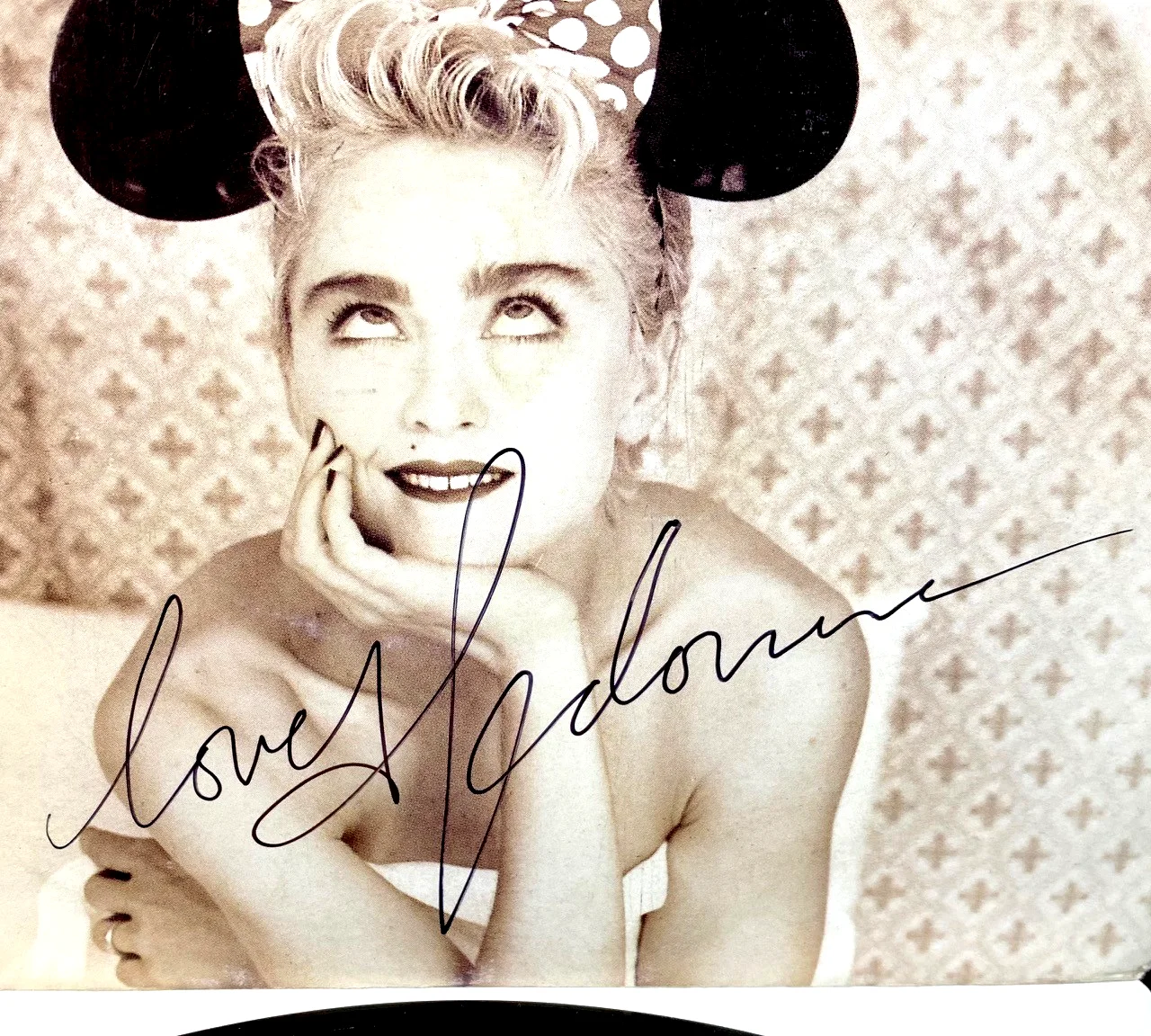 1989 Madonna Signed Dear Jessie 45 Record from Like a Prayer LP VTG Autograph, image 2