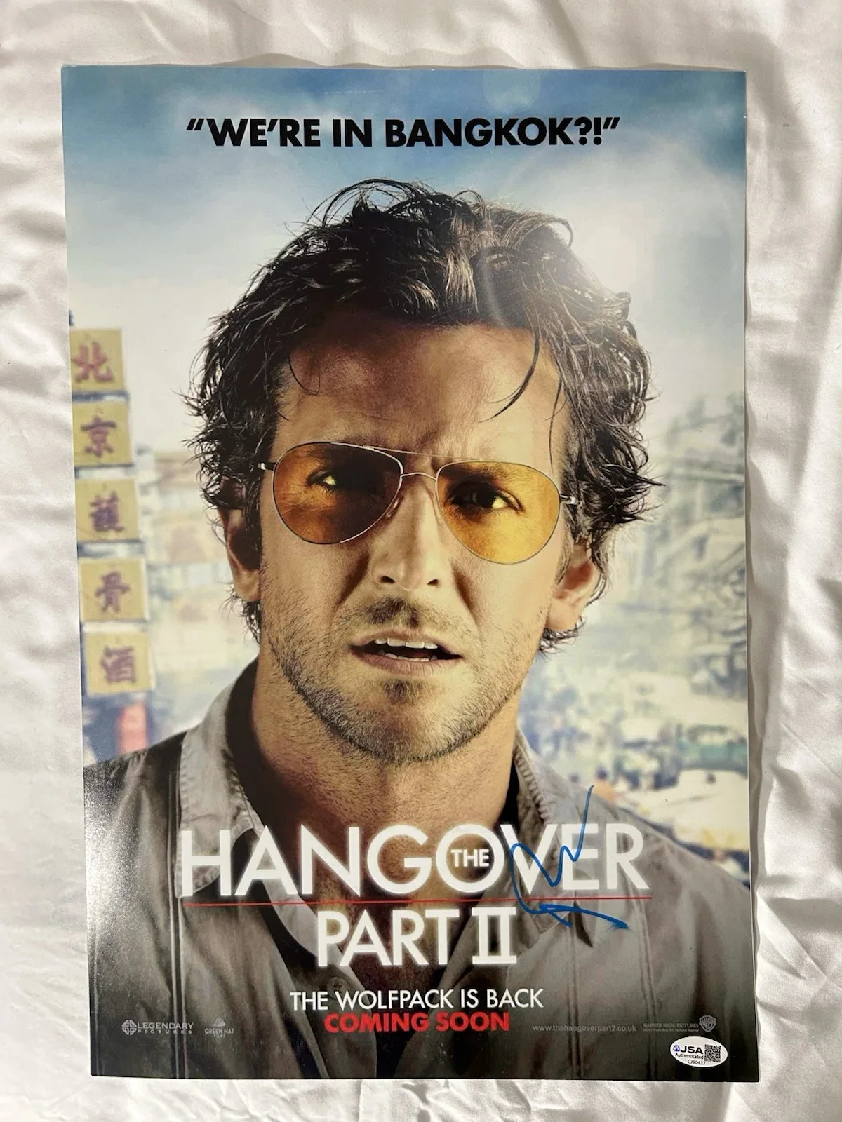 Bradley Cooper — Bradley Cooper Signed The Hangover Part 3 12x18 Poster Autographed JSA COA, изображение 2