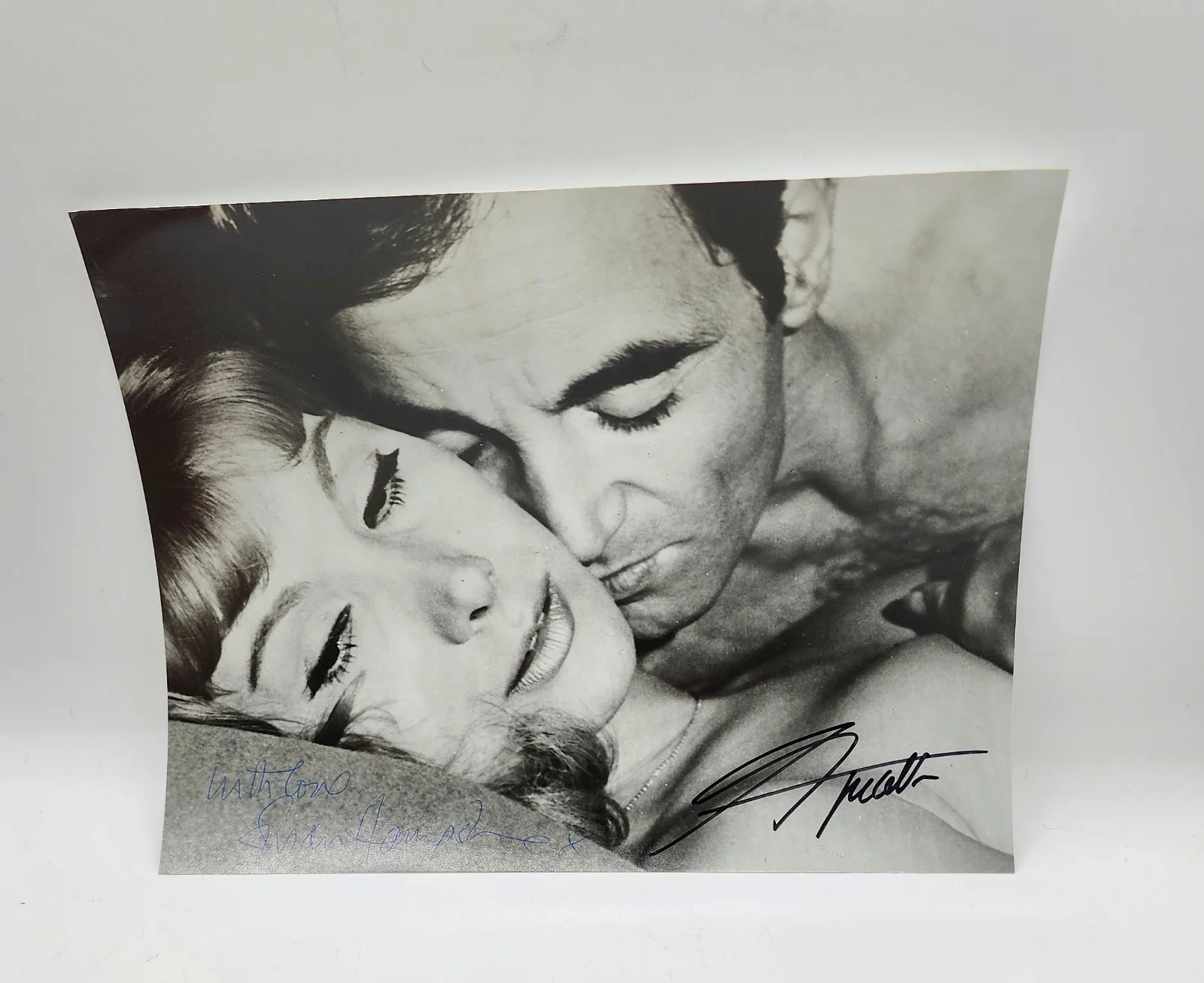 susan Hampshire, Charles Aznavour — Susan Hampshire & Charles Aznavour 10 X 8 Autographed Photo COA And Receipt, изображение 2